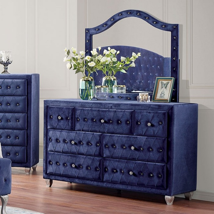 Delilah Fabric/Wood Tufted Storage Platform Bedroom Set