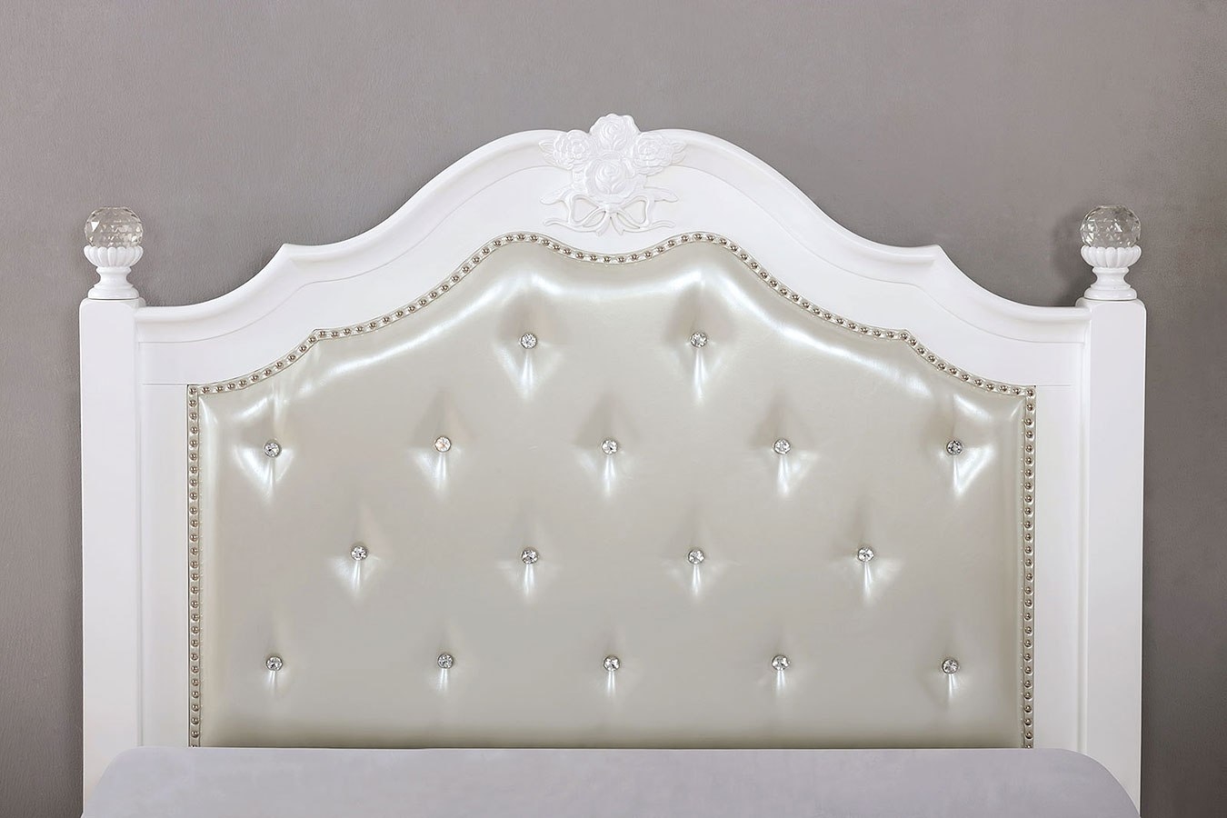 Belva Leatherette/Wood Youth Tufted Panel Bed, Full Size