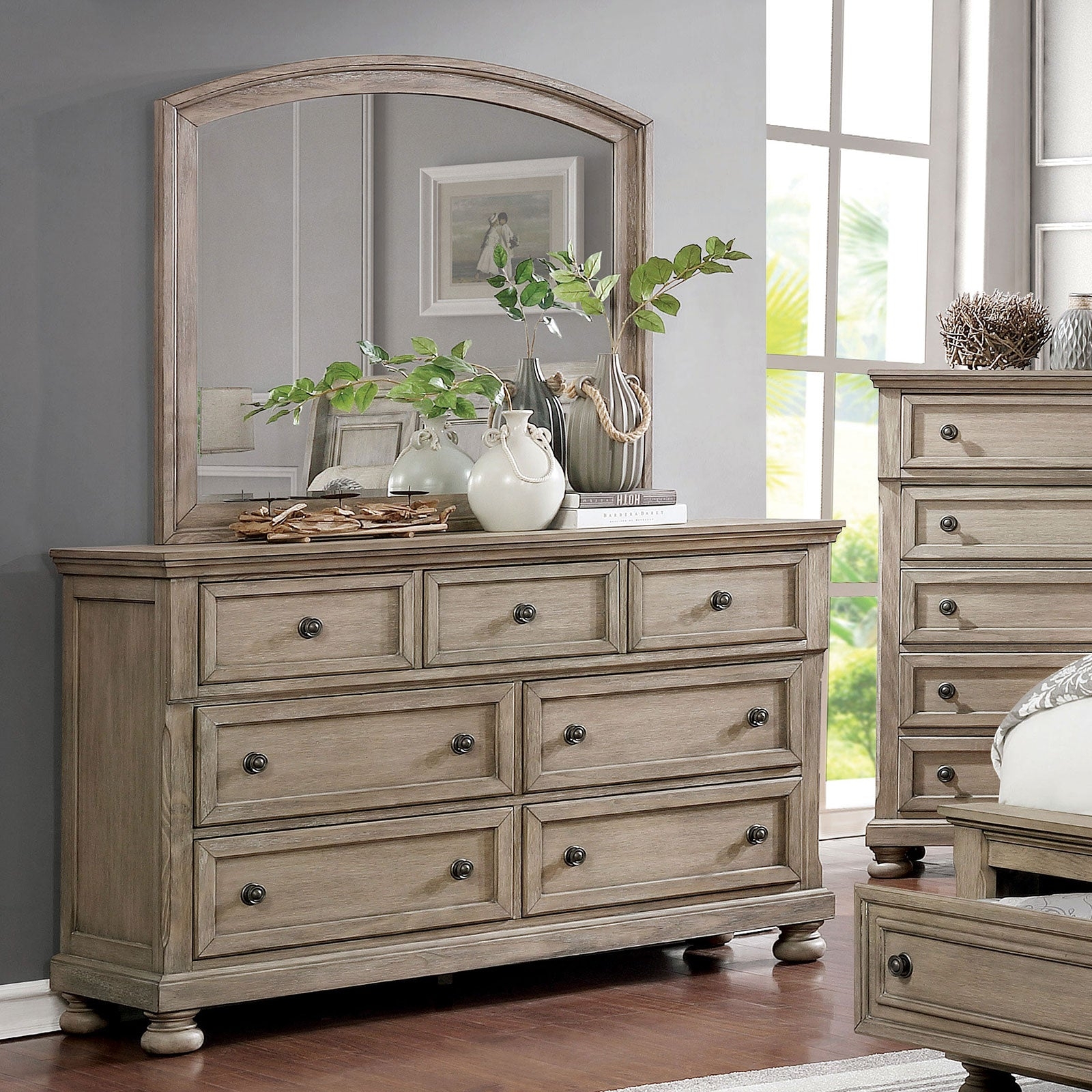 Wells Wood Dresser w/7 Drawers