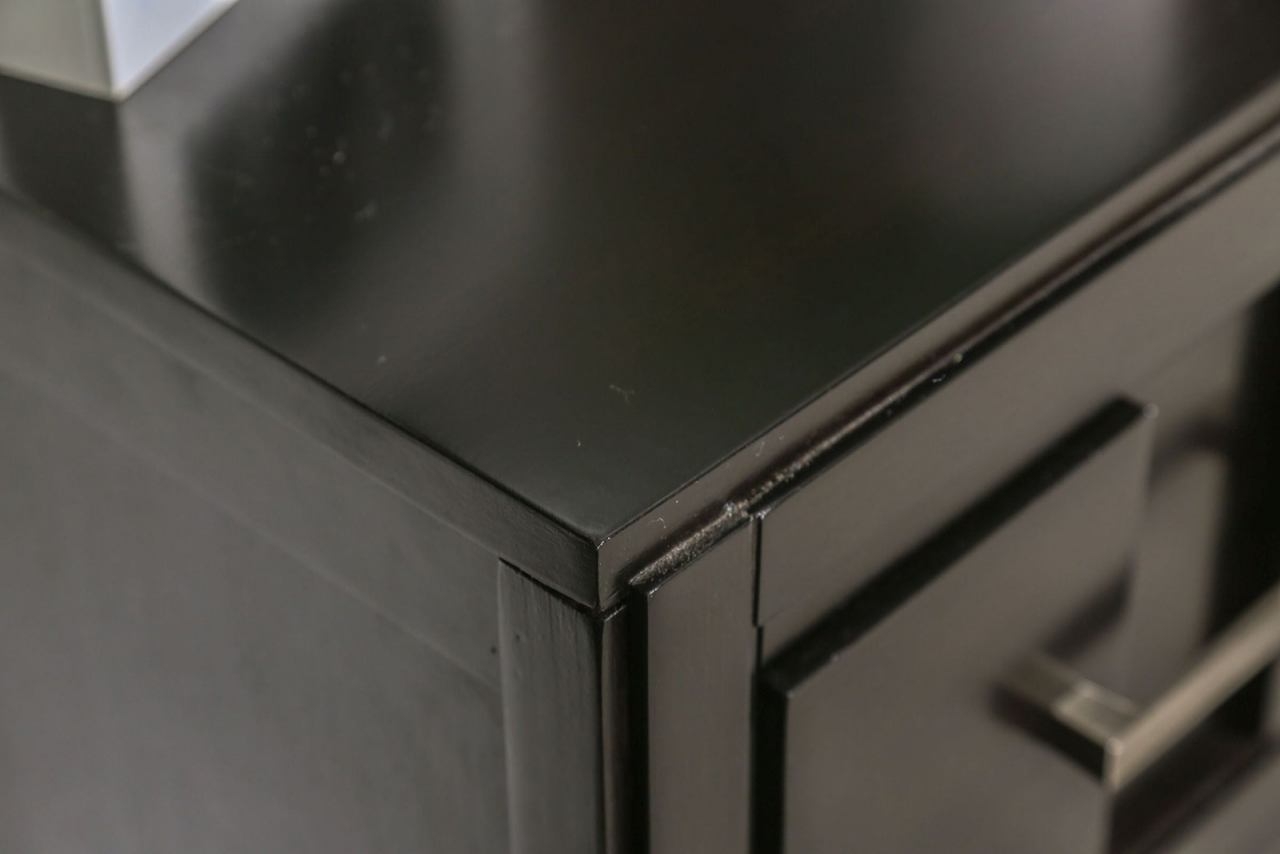 Berenice Wood Nightstand w/2 Drawers
