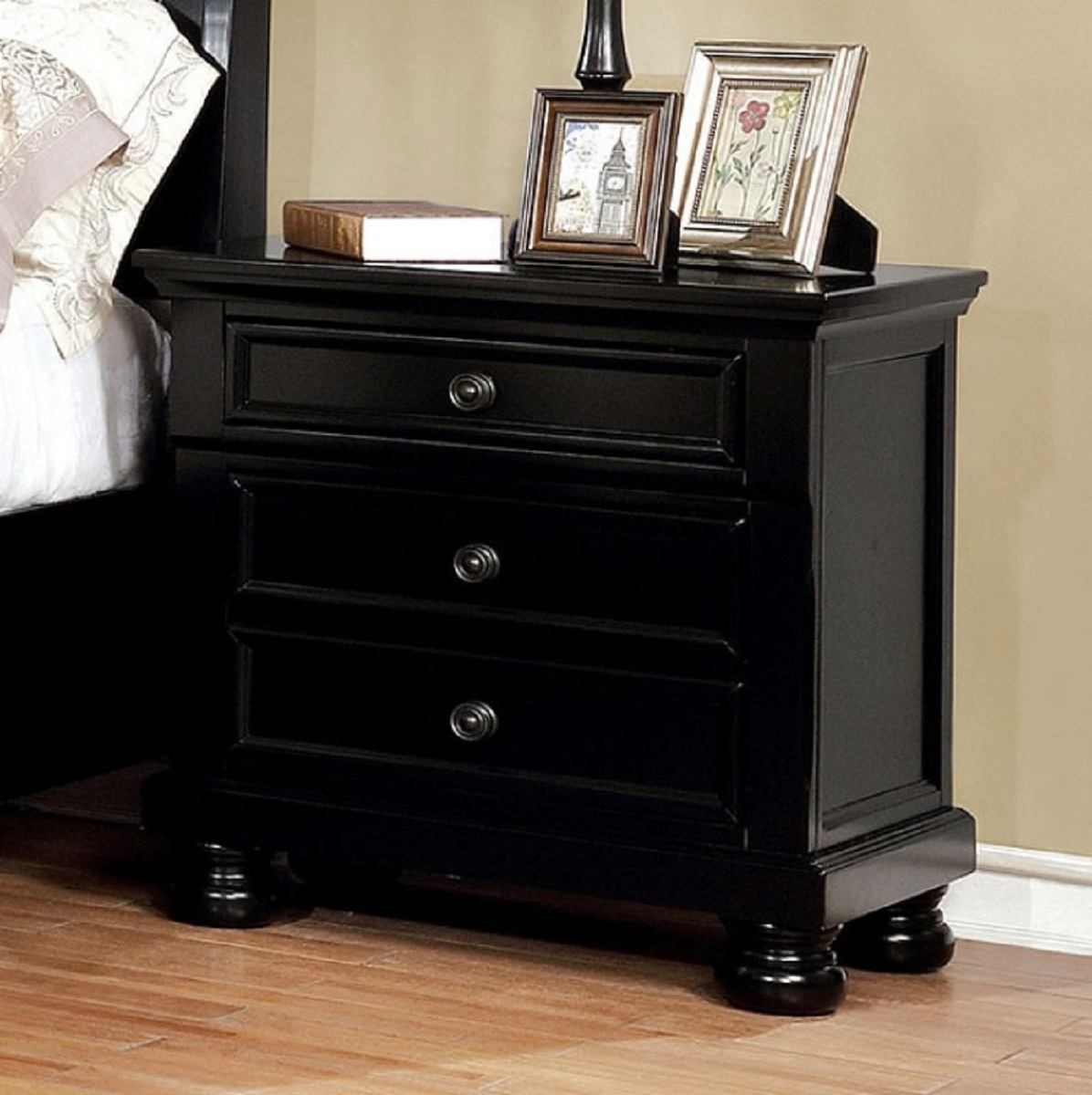 Castor Wood Storage Panel Bedroom Set