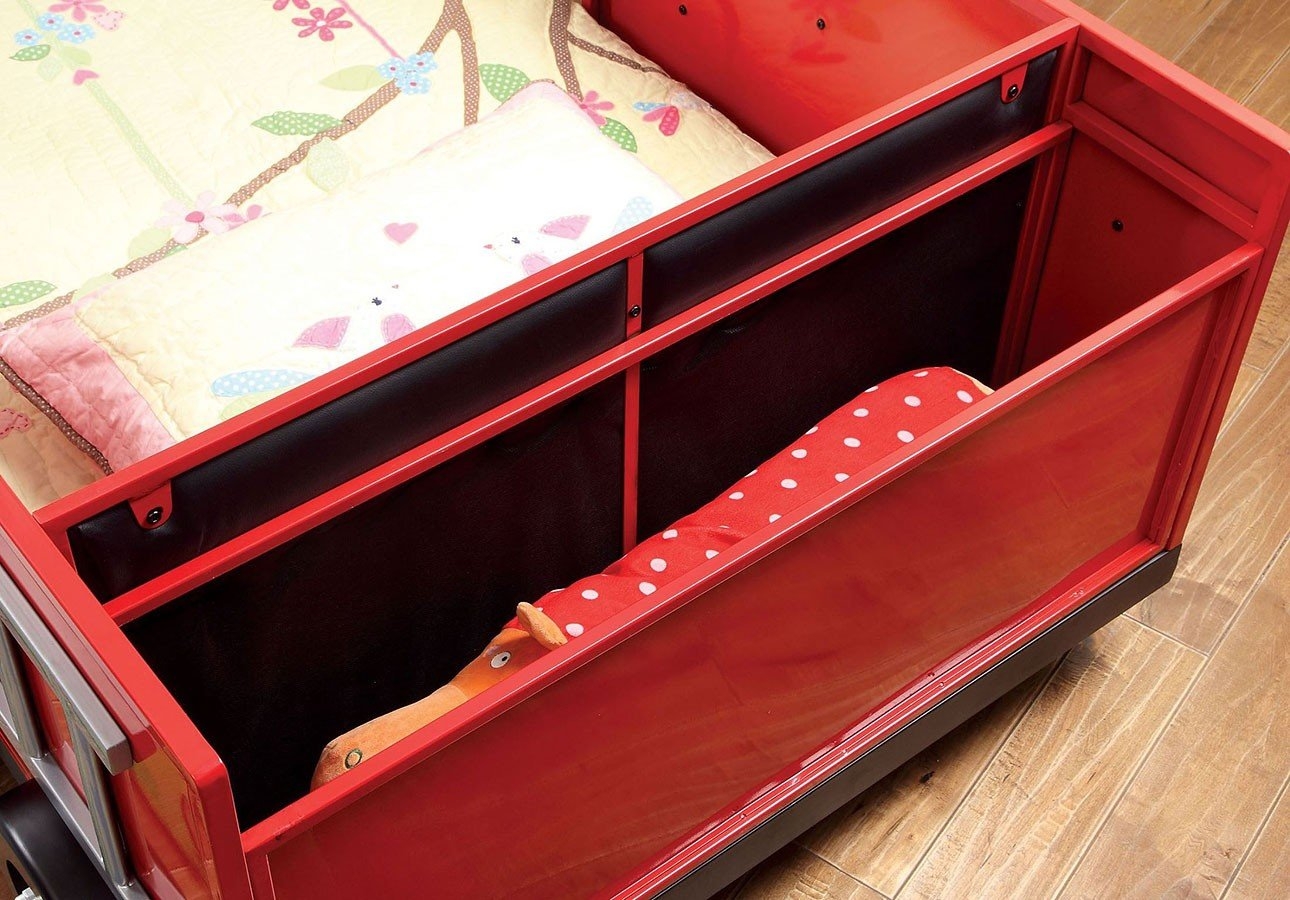 Rescue Leatherette/Metal Youth Car Bed, Twin Size