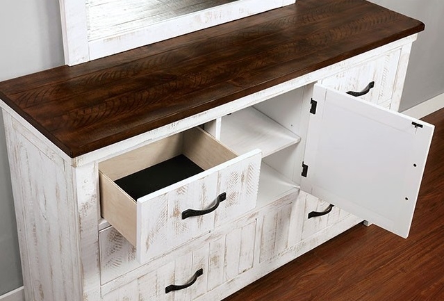 Alyson Wood Platform Bedroom Set