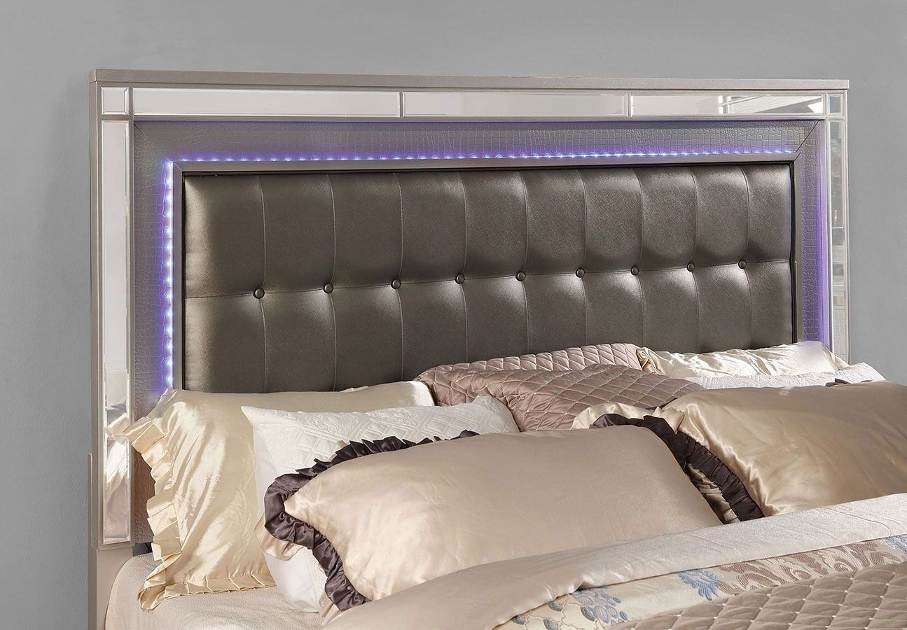 Brachium Mirror/Leatherette/Wood Tufted Panel Bed, Queen Size
