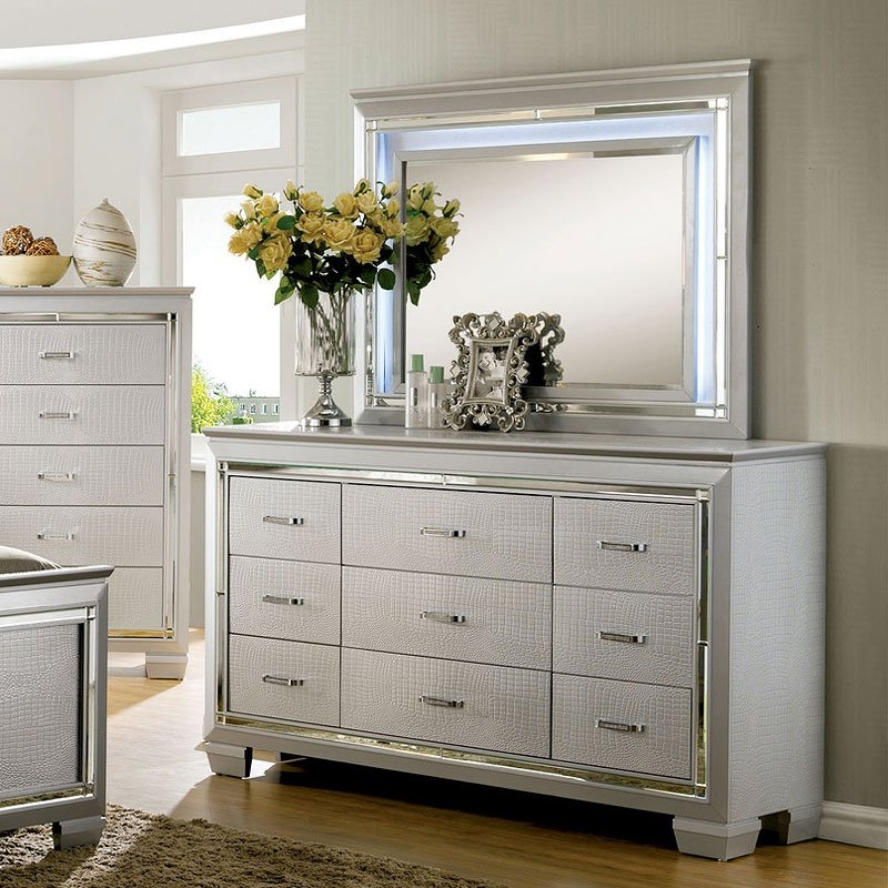 Bellanova Mirror/Leatherette/Wood Tufted Panel Bedroom Set w/LED Ligths