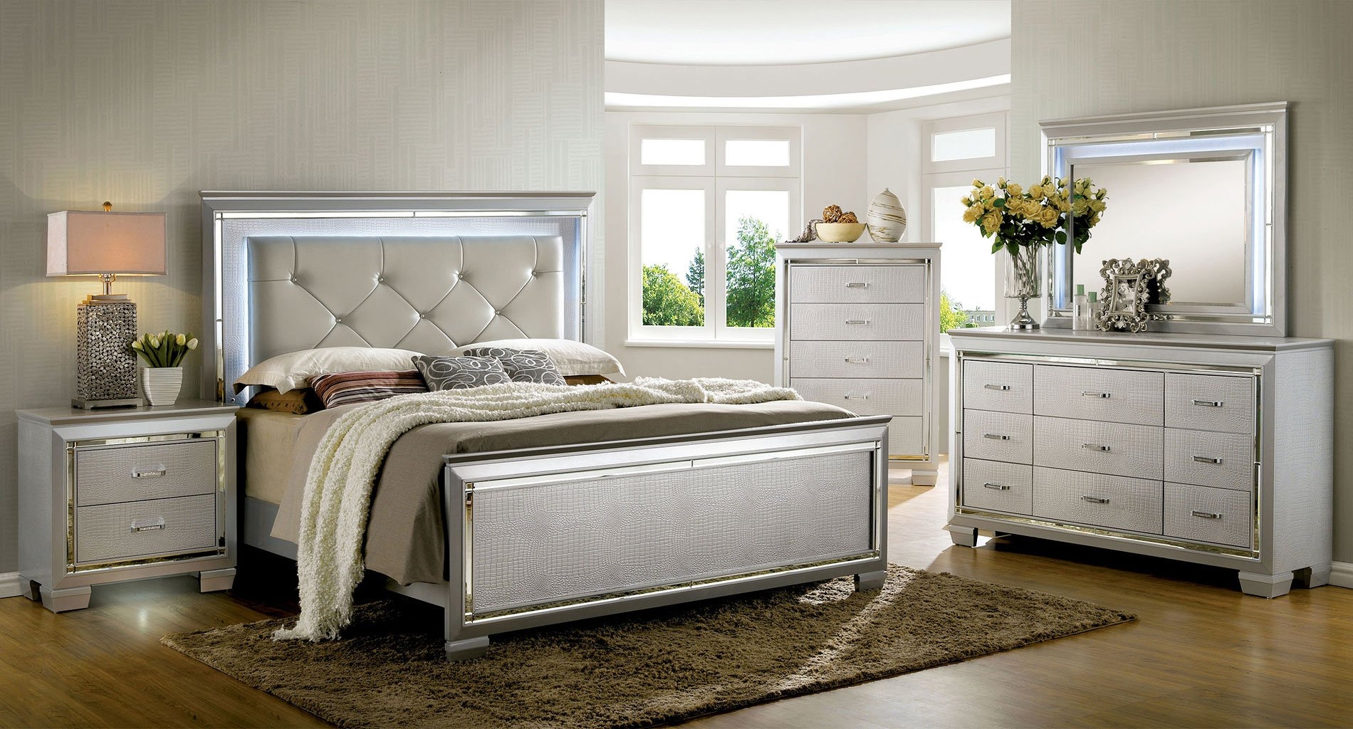 Bellanova Mirror/Leatherette/Wood Tufted Panel Bedroom Set w/LED Ligths