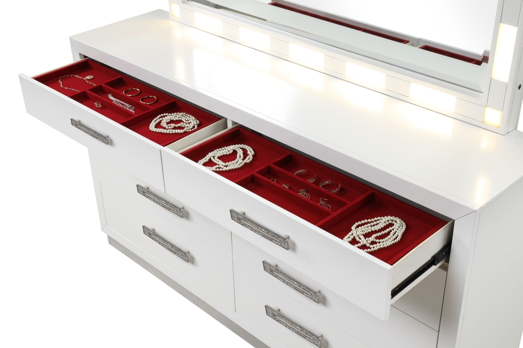 Milky White 8-Drawer Dresser 