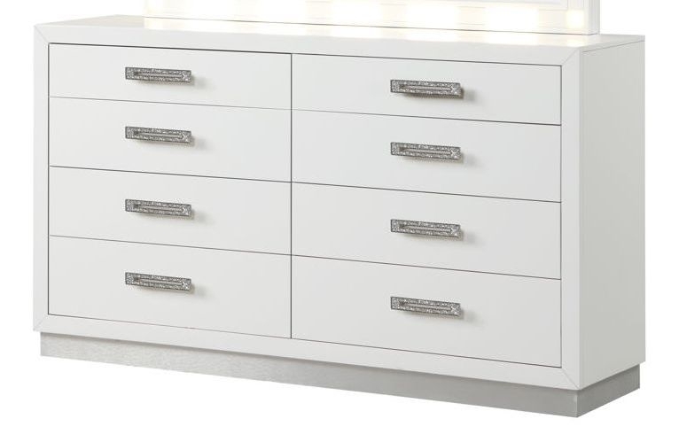 Vannida 4 Piece Bedroom Set in Milky White