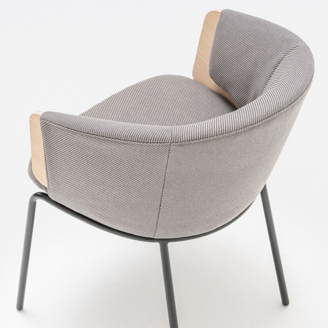 Collar 4-Legged Base Chair