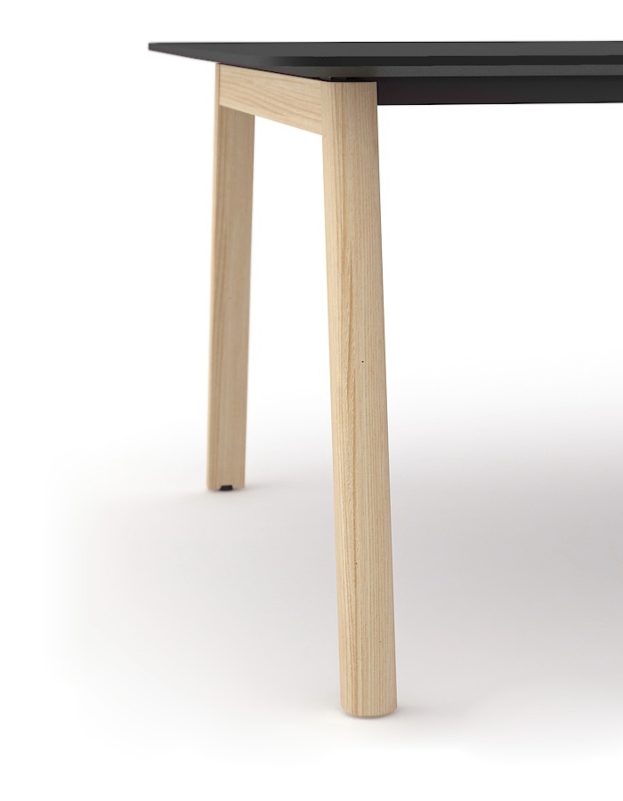  NARBUTAS Nova Wood HPL Rectangular-Person Meeting Table w/Socket