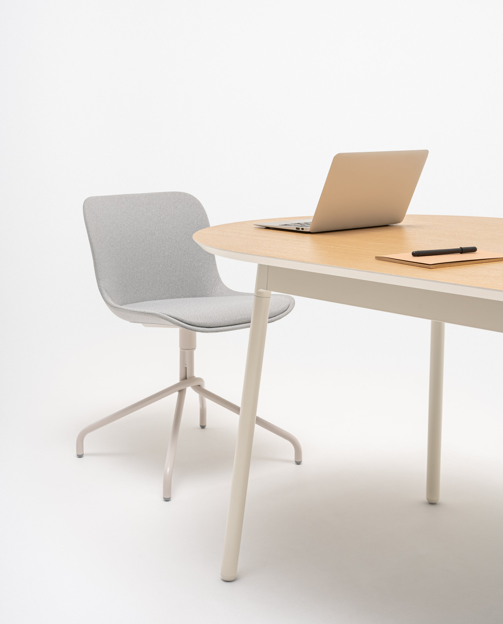 Unit MDF/Metal Meeting Conference Table