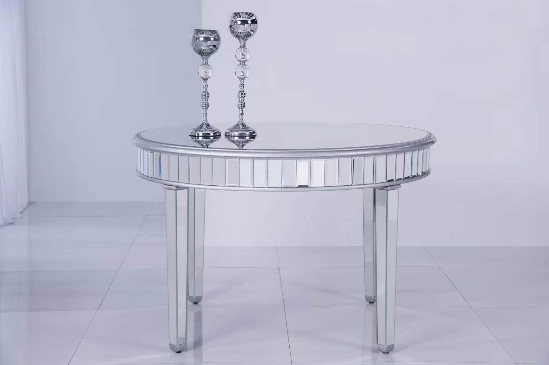 Contempo 48" Round Dining Table