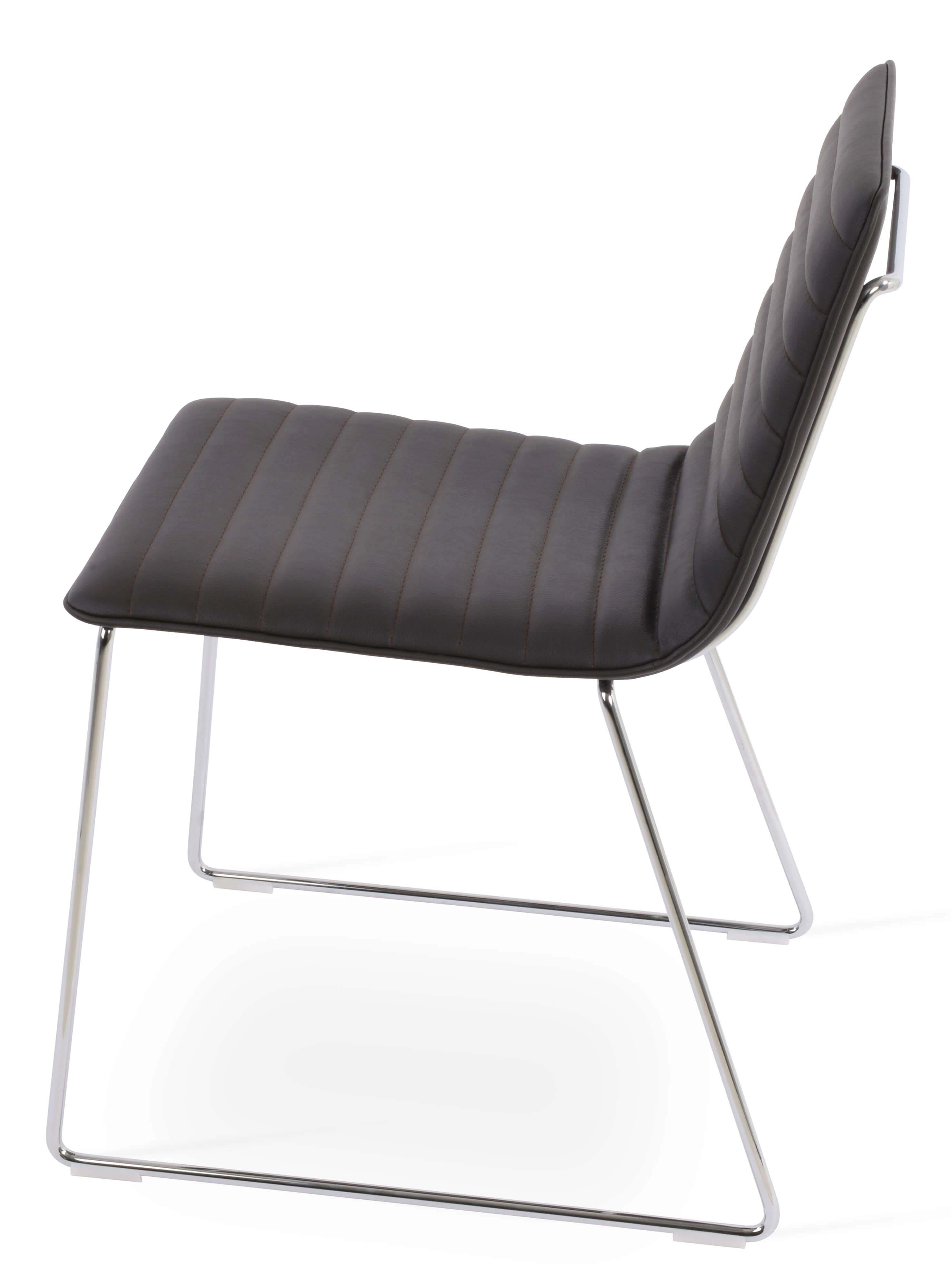Corona Handle Back Wire Dining Chair