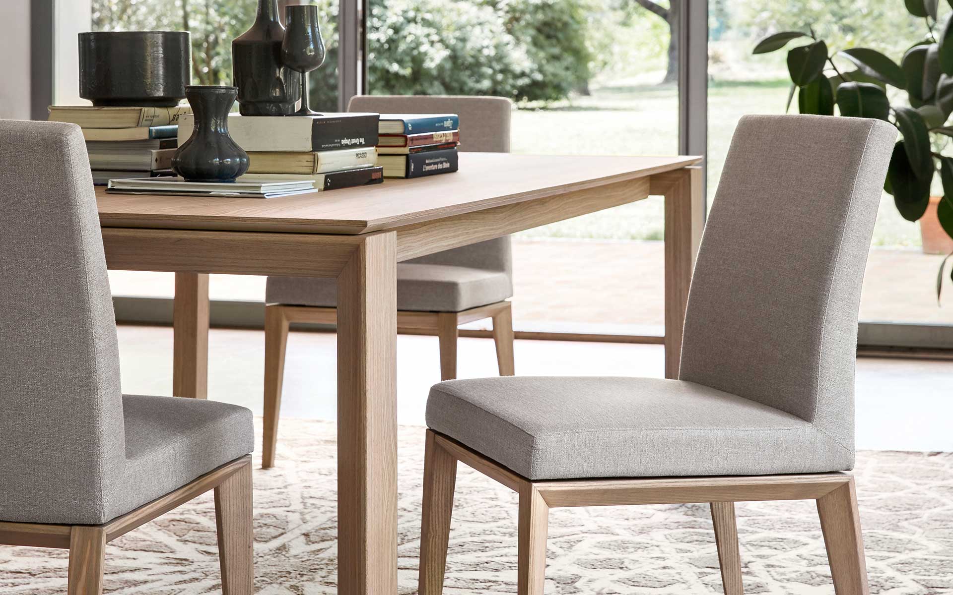 Bess Low Fabric/Wood Customizable Dining Chair