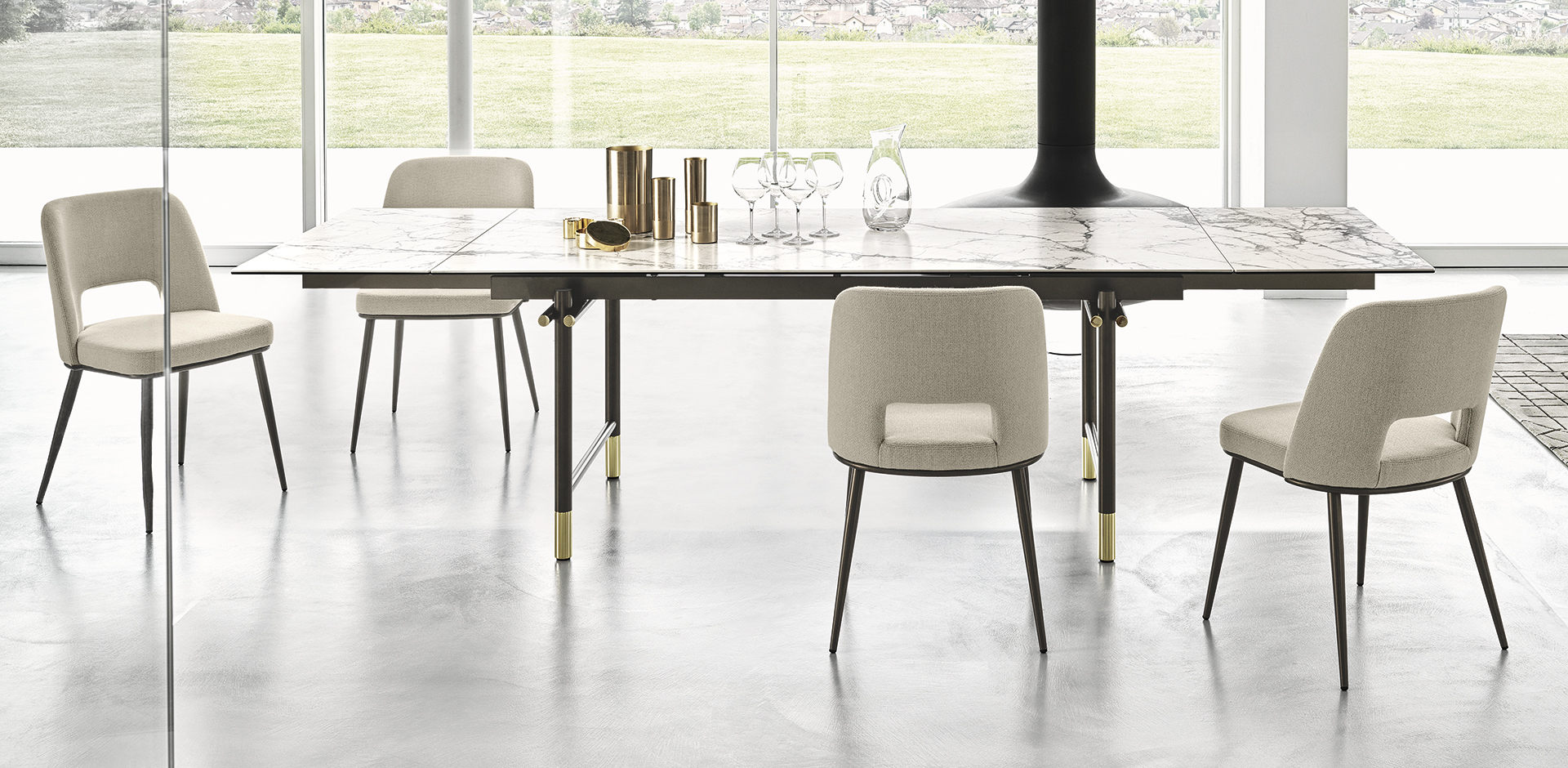 Foyer Fabric/Wood Customizable Upholstered Open-Back Dining Chair