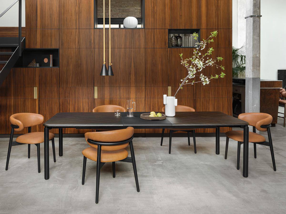 Oleandro Upholstery/Wood Dining Chair