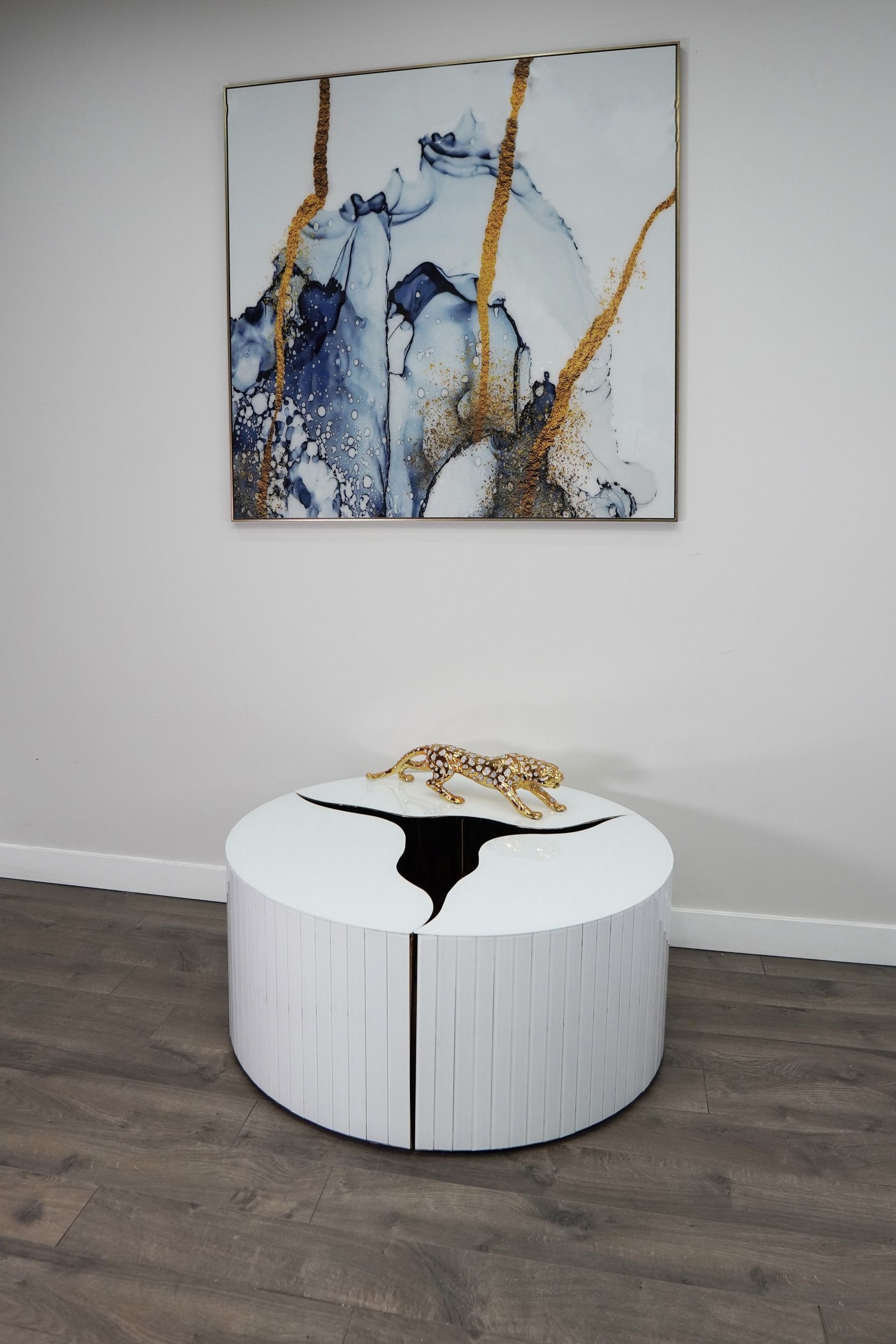Timeless 3-Piece Round Coffee Table Set
