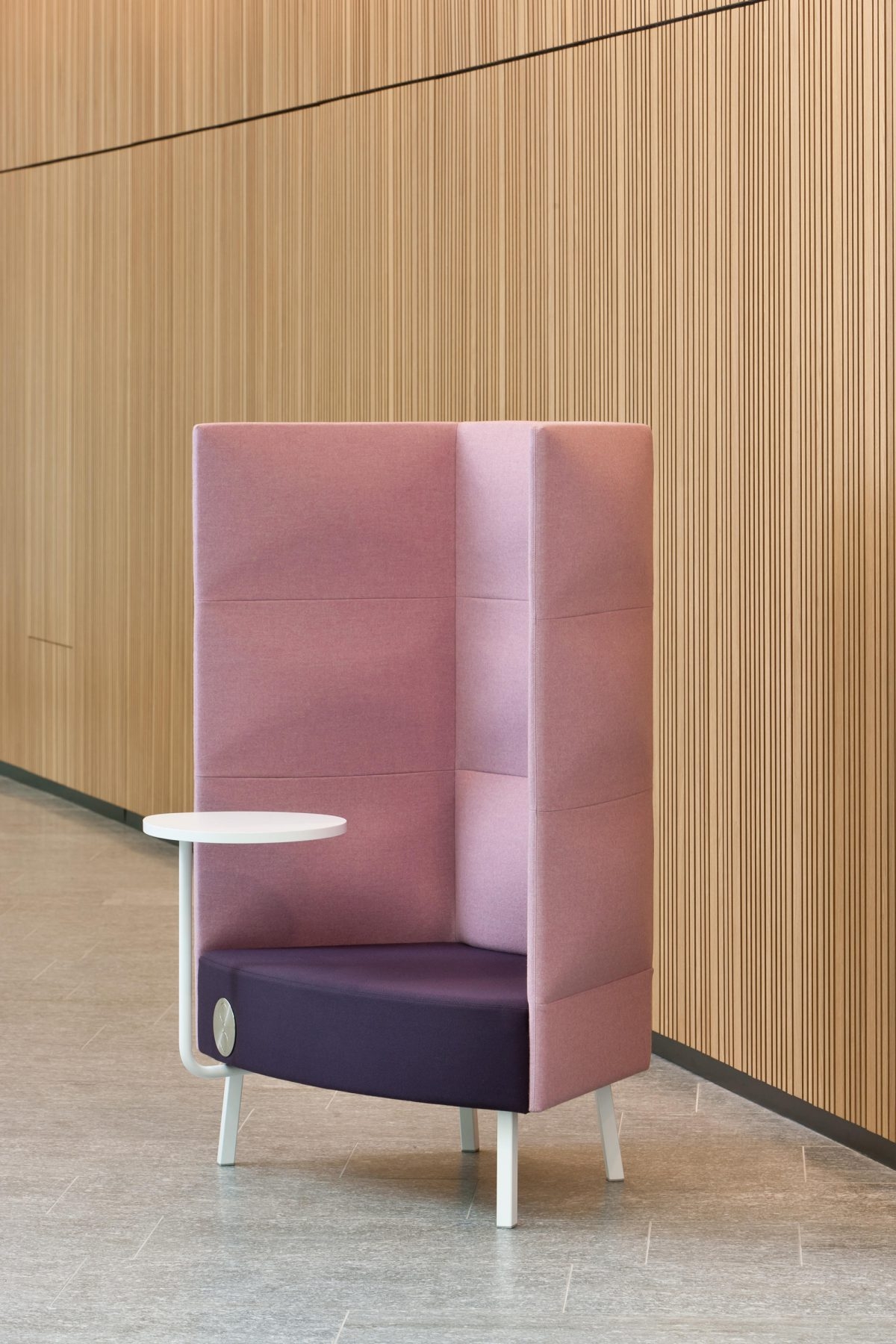 Cumulus Lounge Chair w/Panels, 3 Tier Backrest