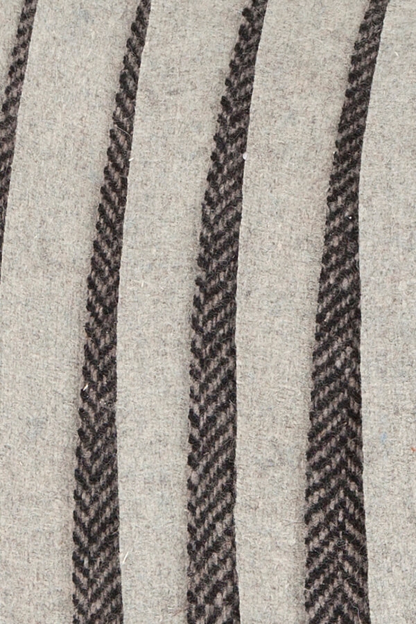 CUS28009 Wool Handmade Cushion, 22" x 22"