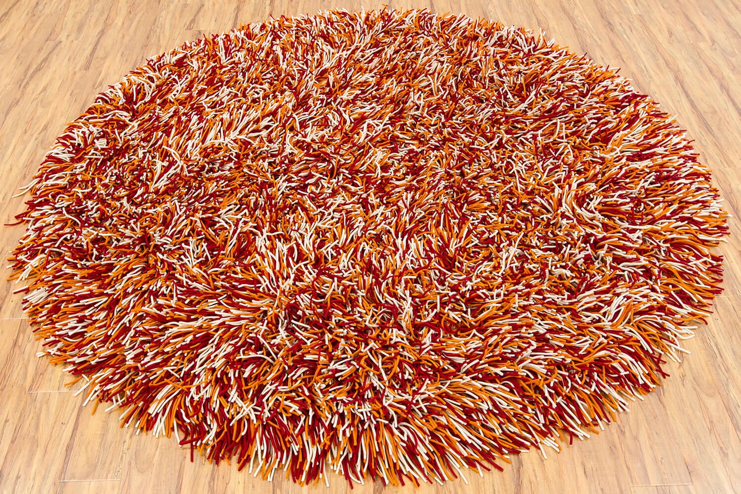 Cyrah Wool Hand-woven Rug