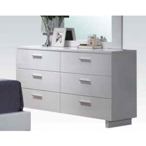 Lorimar Dresser by Acme Furniture