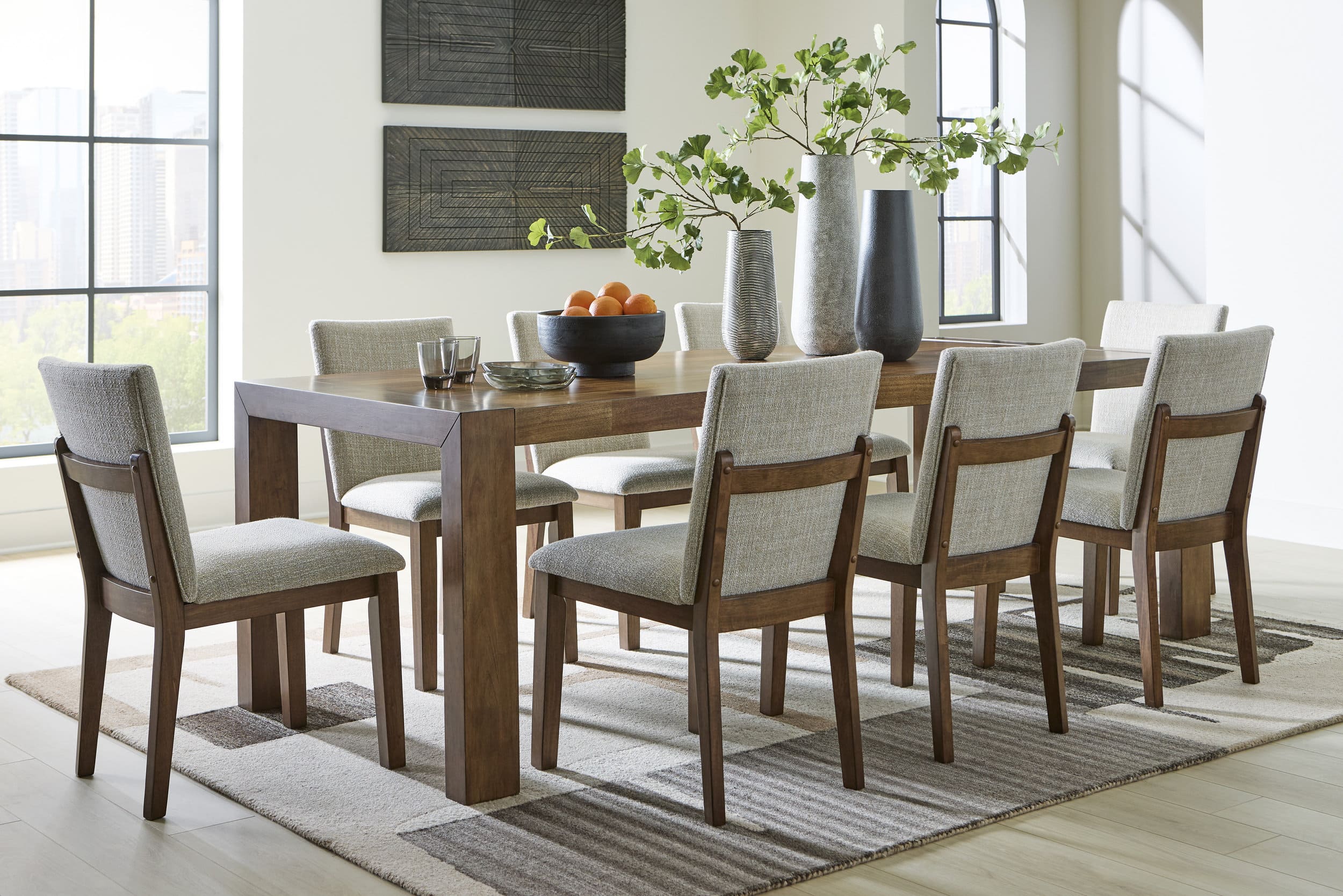 Kraeburn Rectangular Wood Dining Room Set