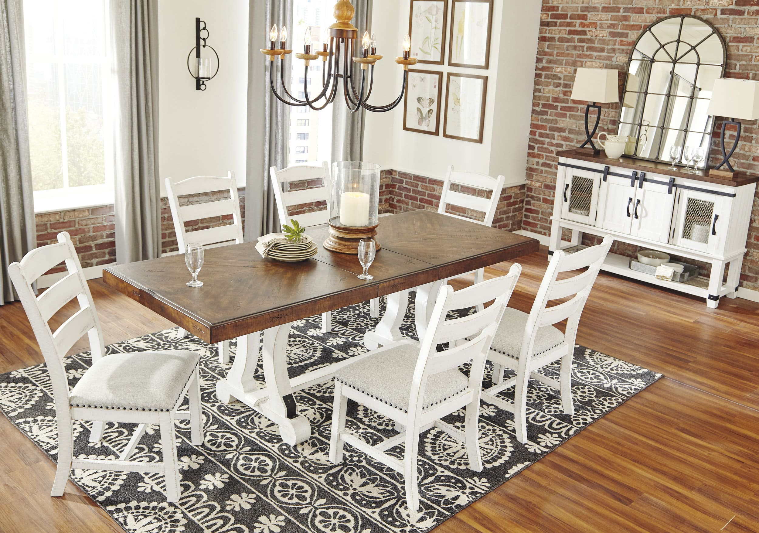 Valebeck Cottage-Chic Ladderback Dining Chair | Vintage White