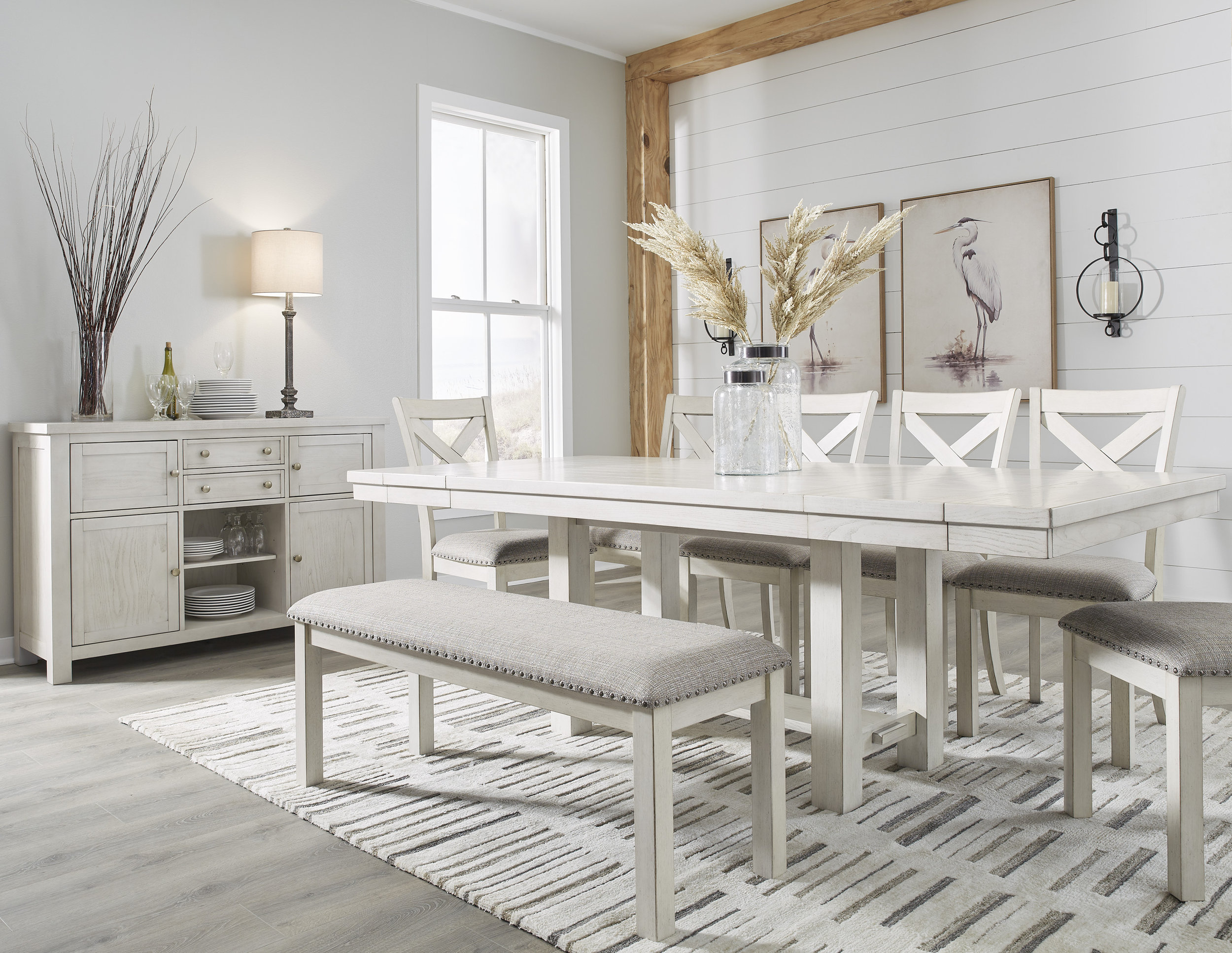 Robbinsdale Antique White Extendable Wood Dining Table | SohoMod