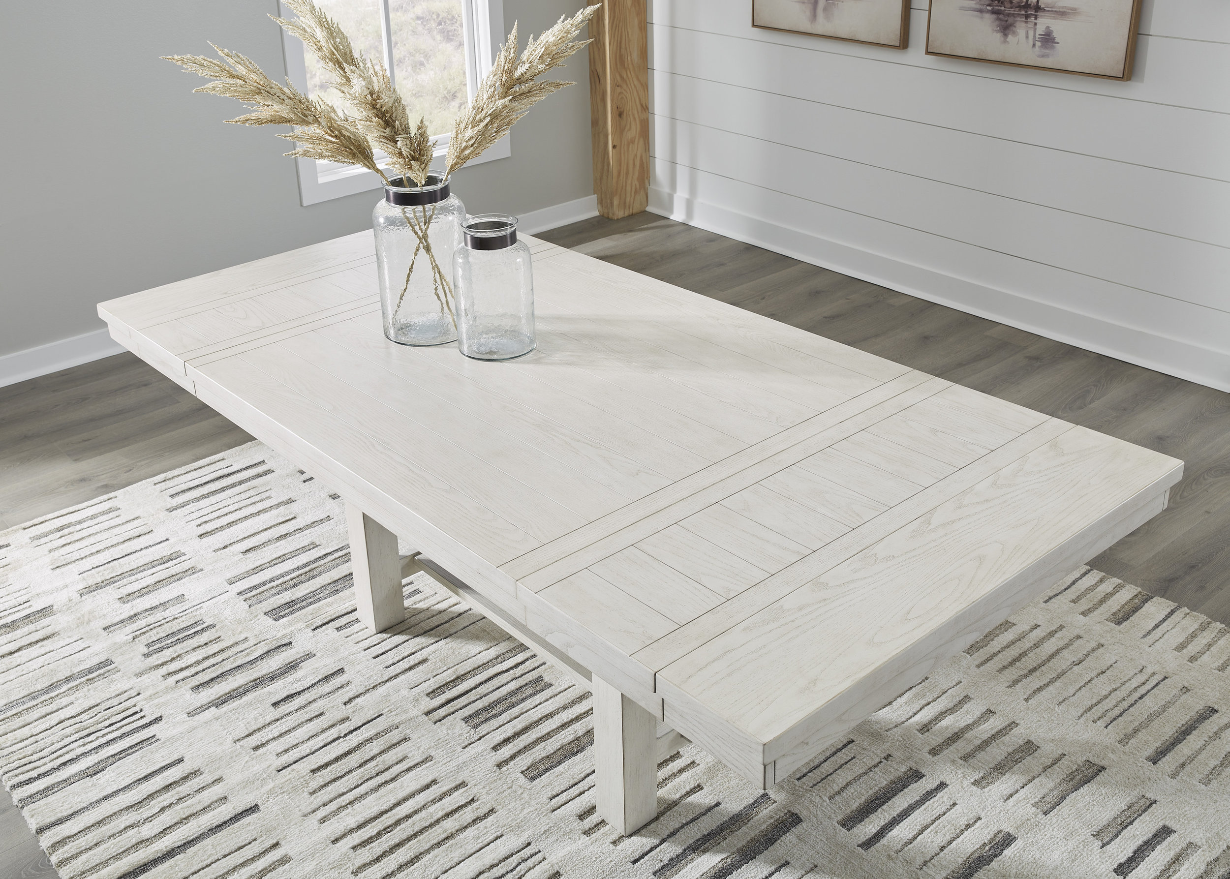 Robbinsdale Extendable Dining Set - Antique White | Ashley