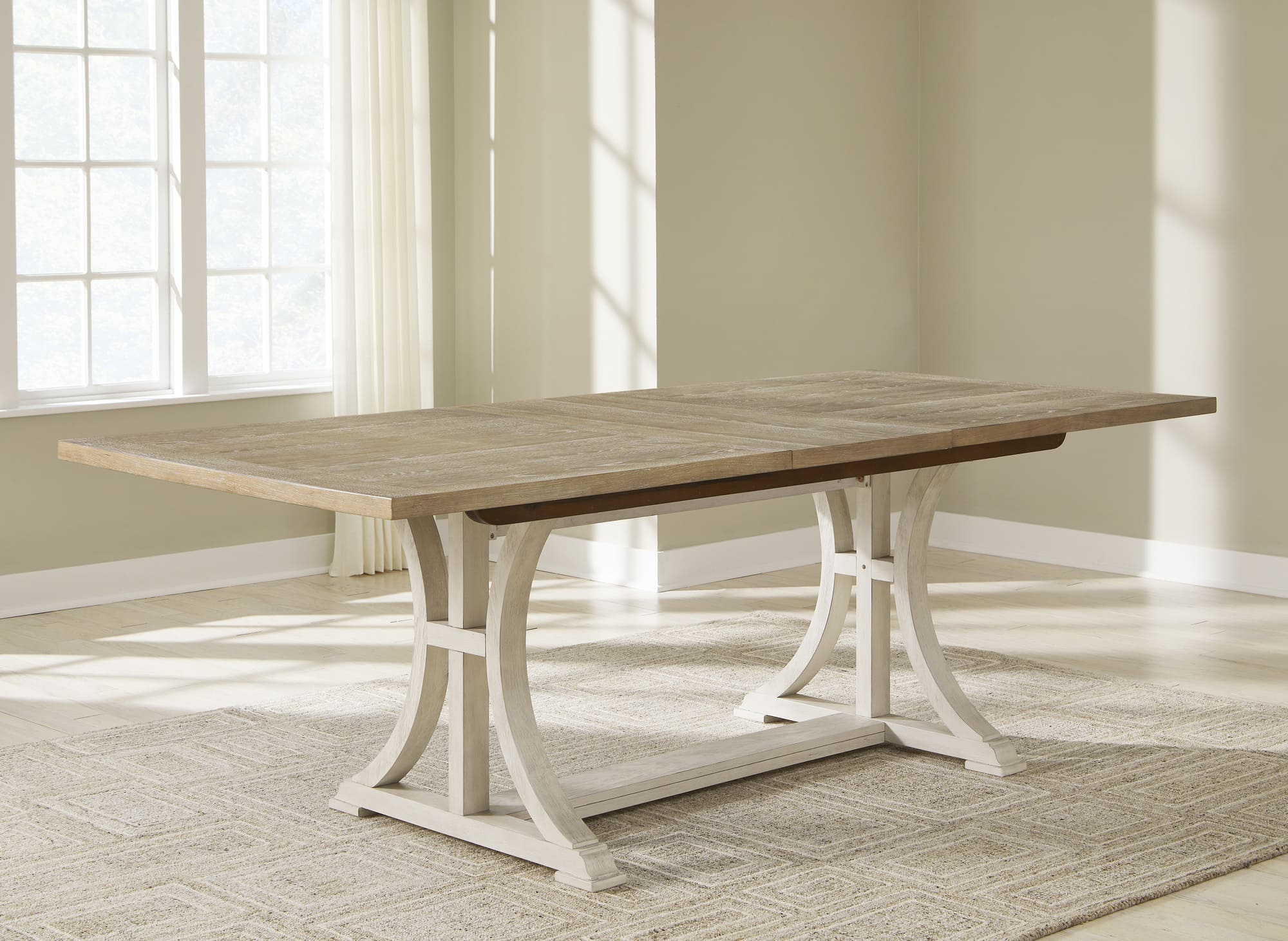 SM Shaybrock Wood Rectangular Extendable Dining Table