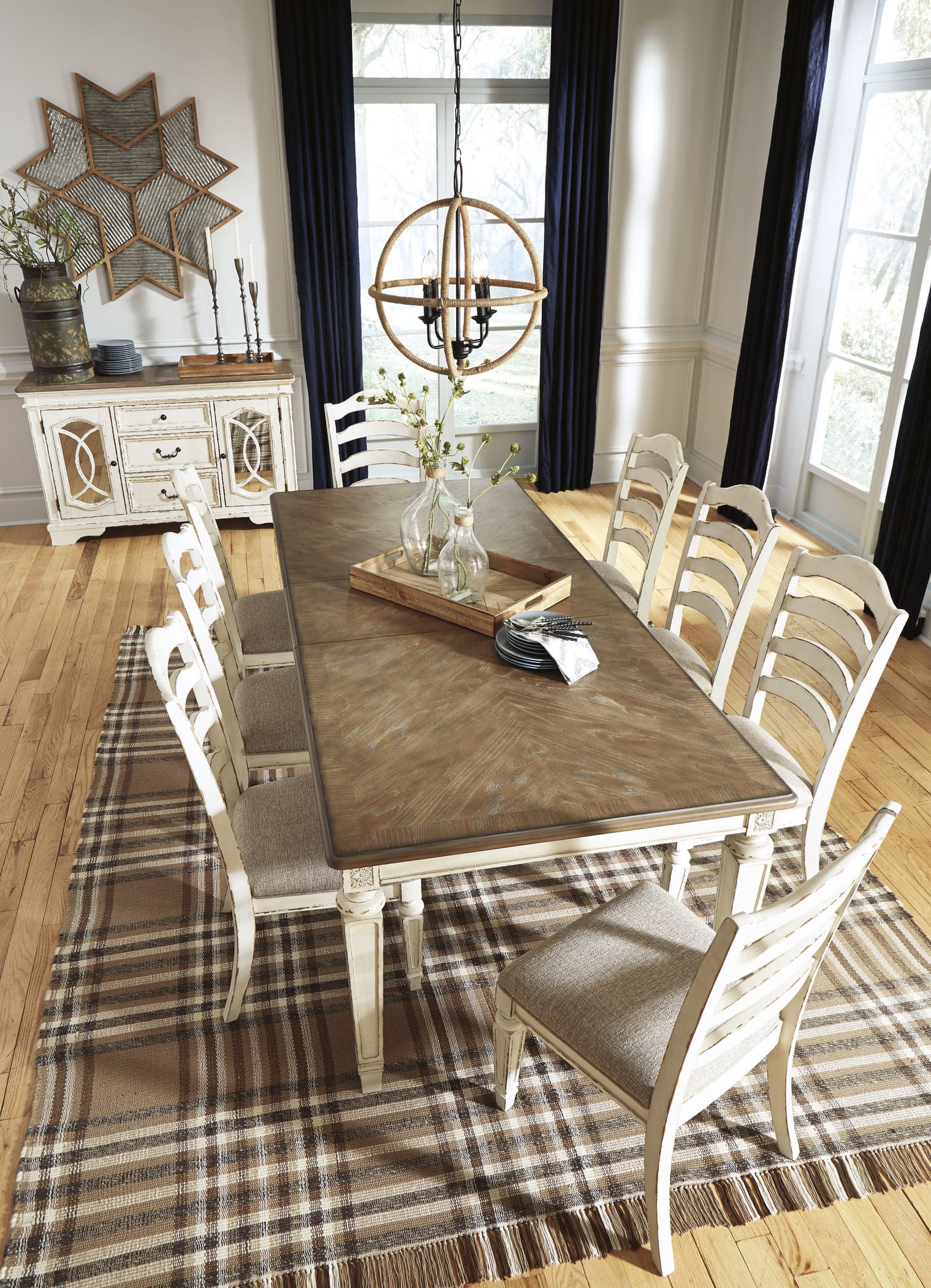 SM Realyn 5-Piece Wood Dining Room Set
