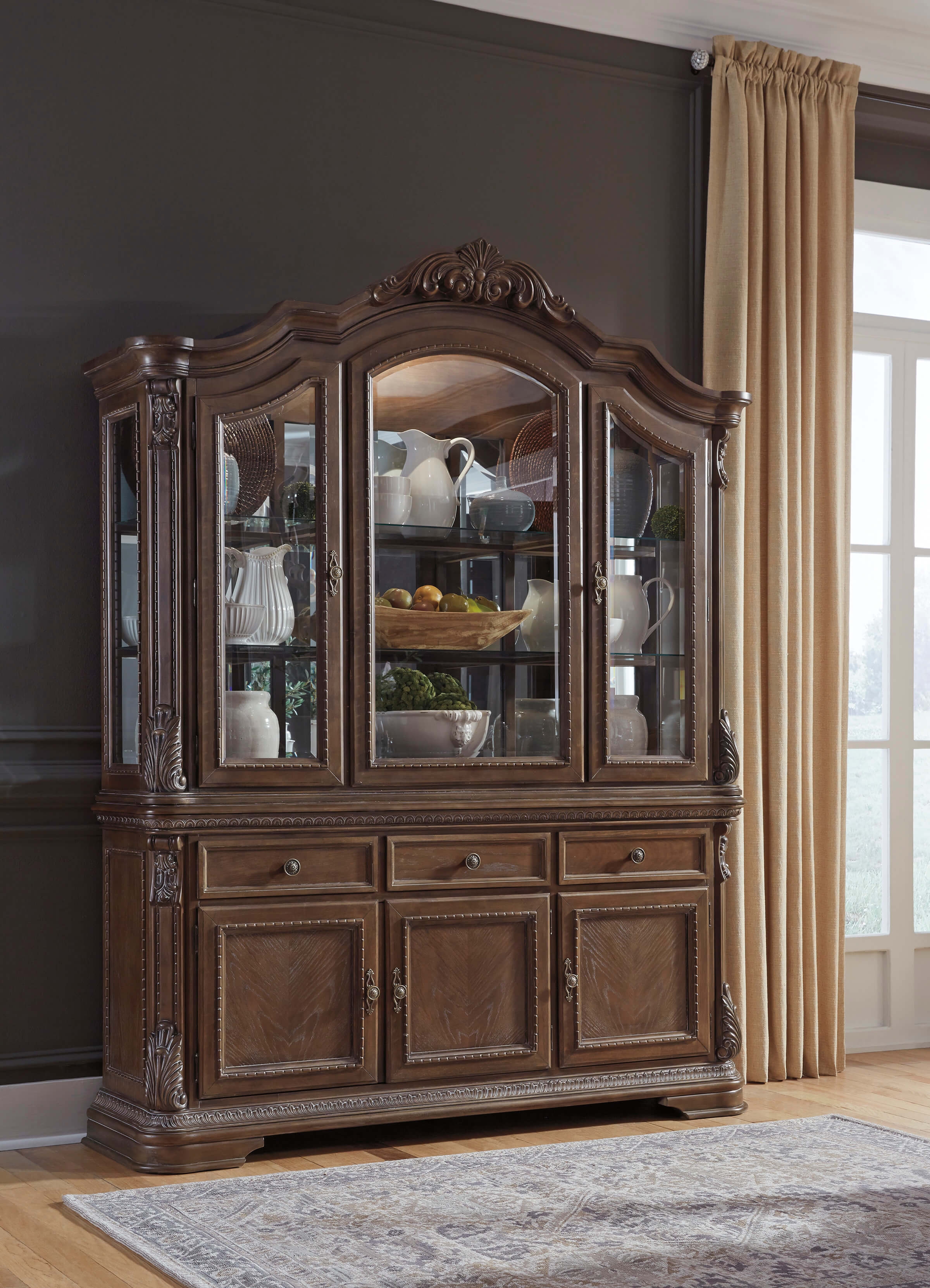 Charmond Wood Buffet w/China