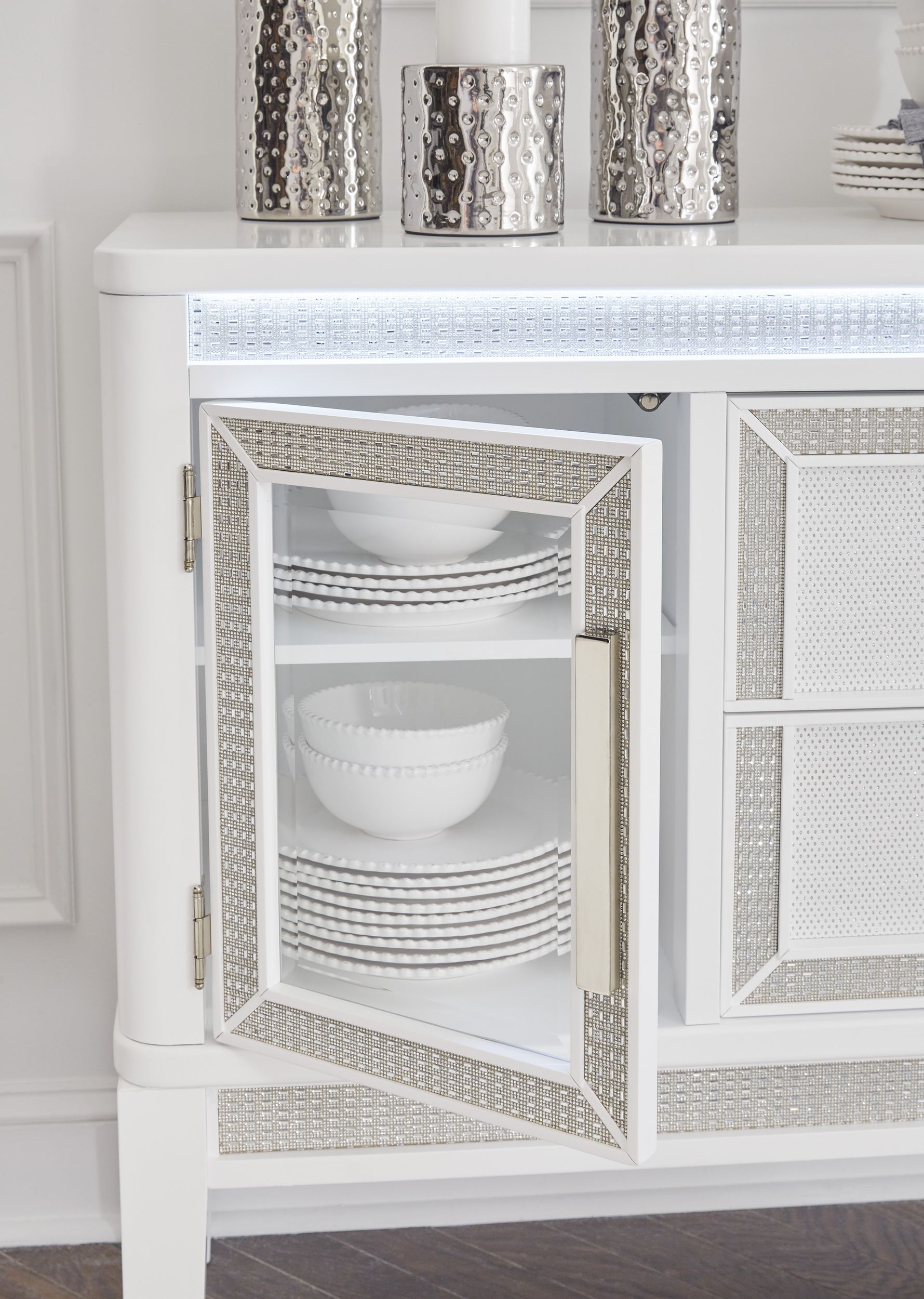 Chalanna Rectangular Extendable Dining Room Set | White & Glass