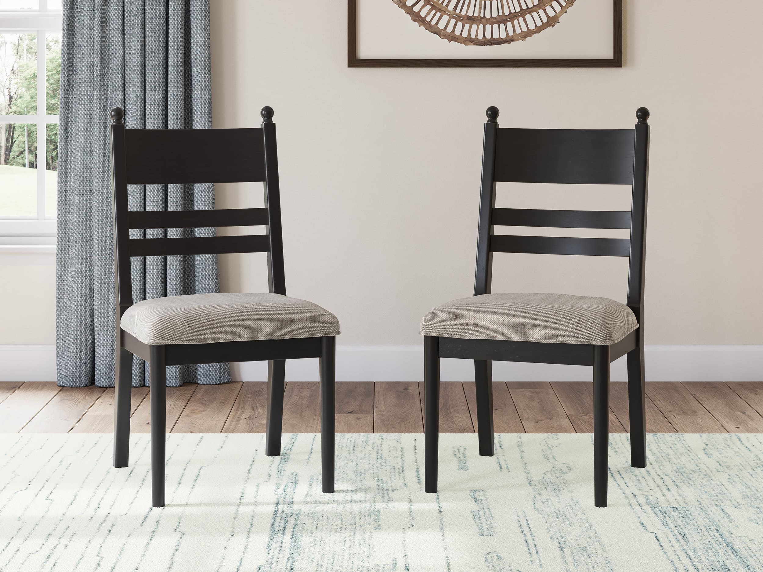 Greddinton Round Dining Set - Antiqued White Pedestal | Ashley