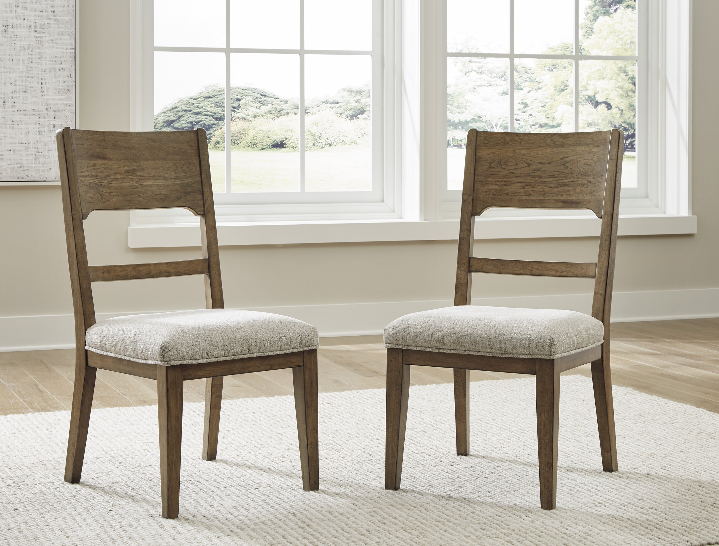 Cabalynn Rectangular Extendable Dining Room Set | Light Brown