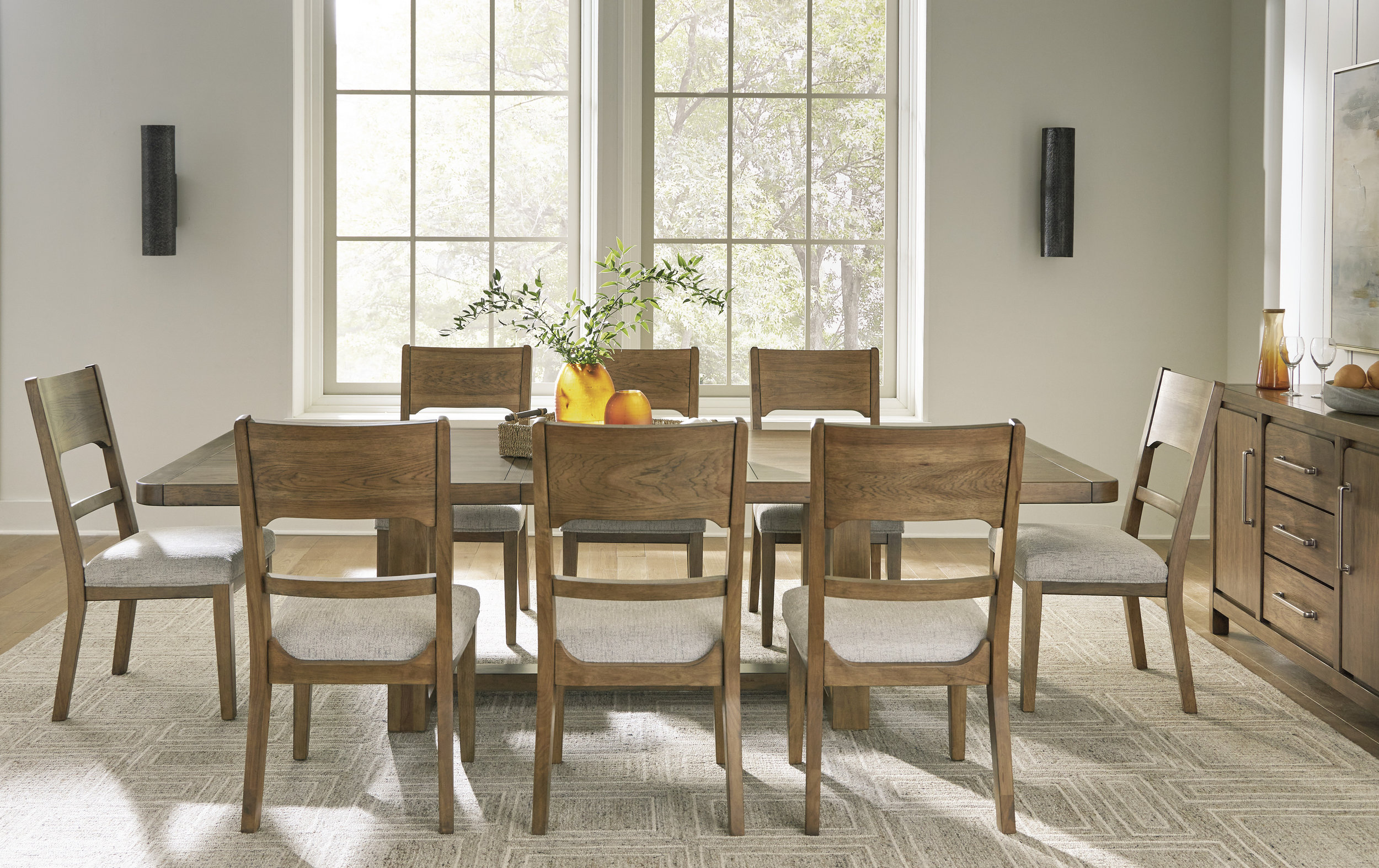 Cabalynn Rectangular Extendable Dining Room Set | Light Brown