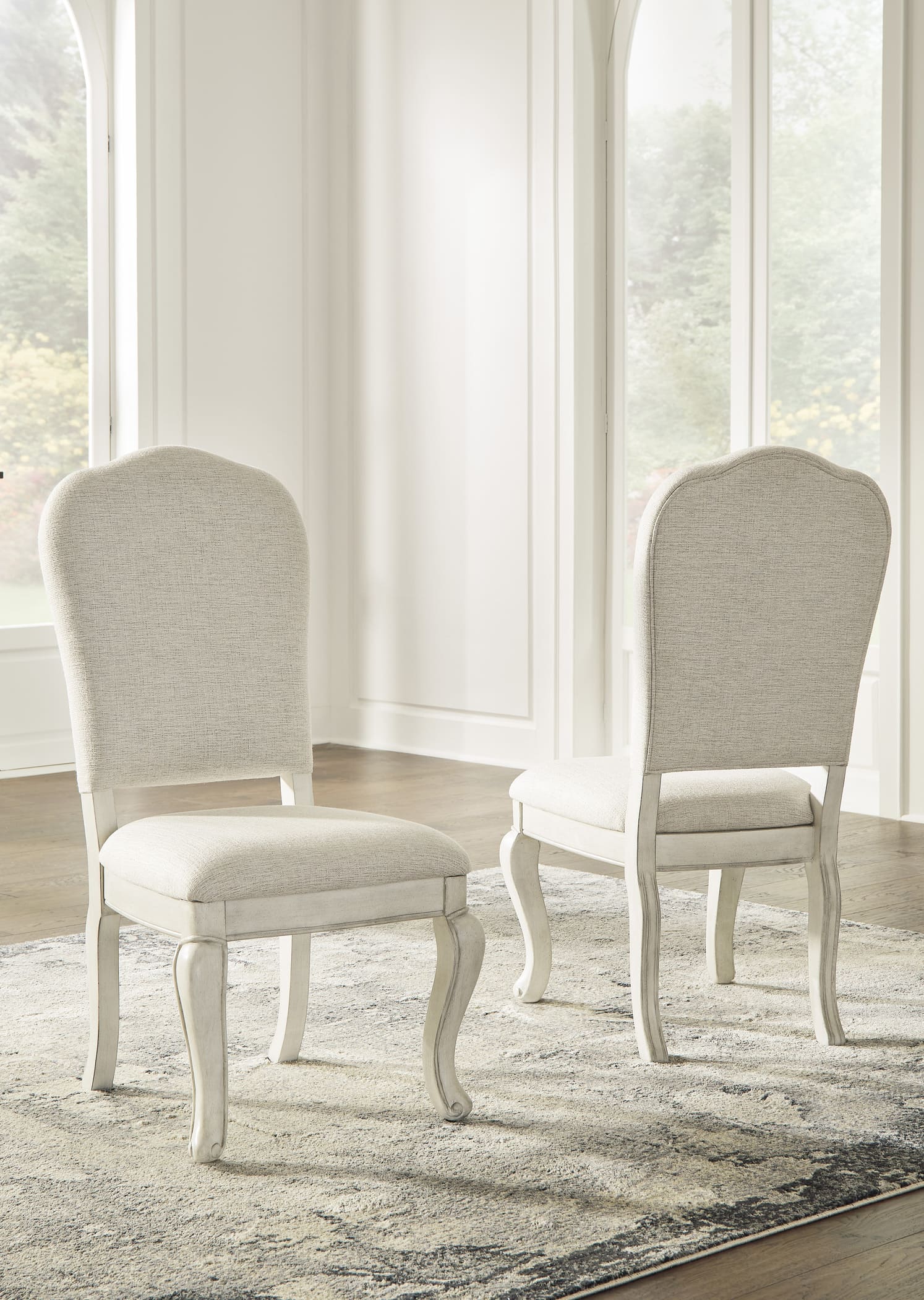SM Arlendyne Polyester/Wood Dining Side Chair
