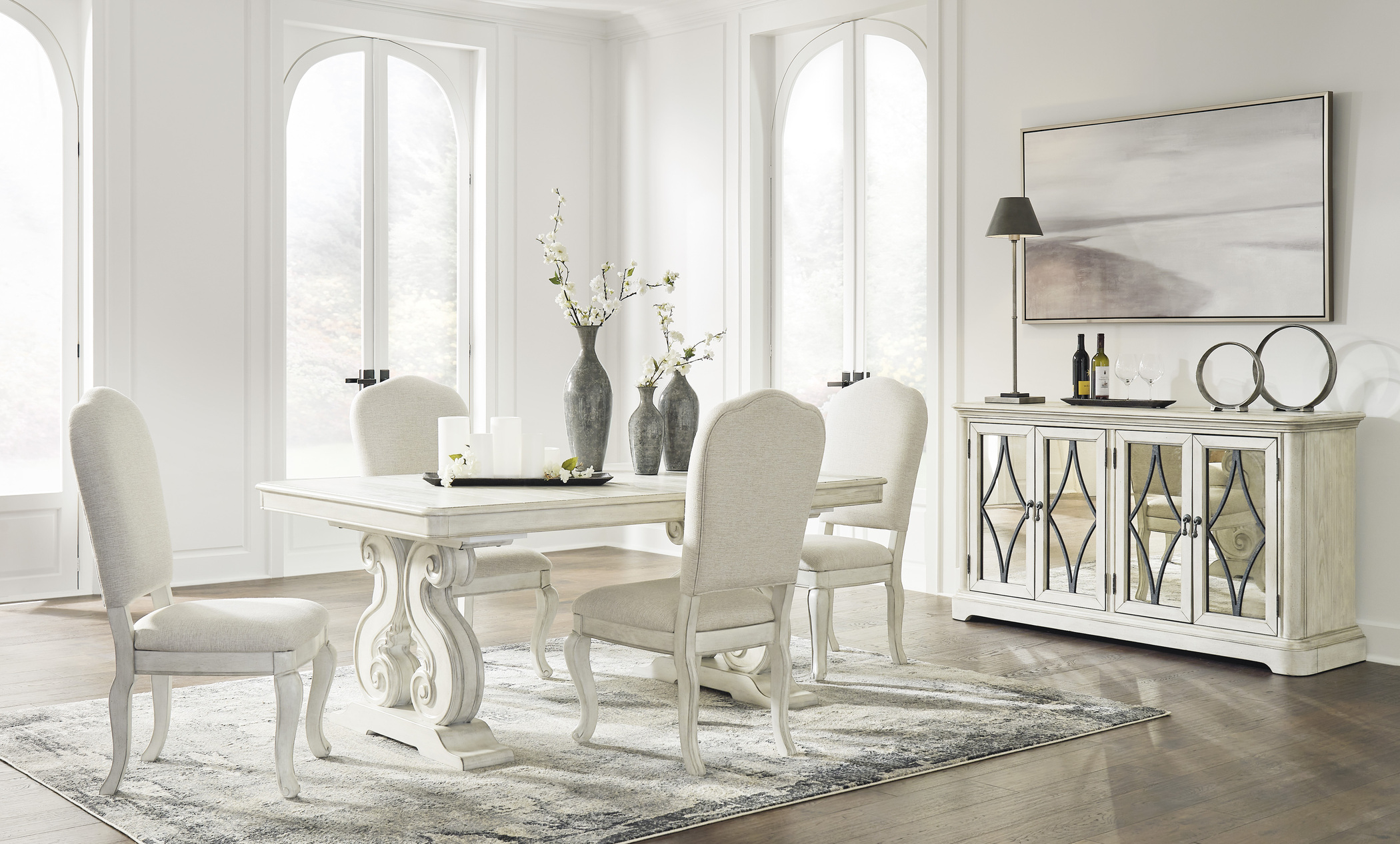 SM Arlendyne 5-Piece Wood Dining Room Set