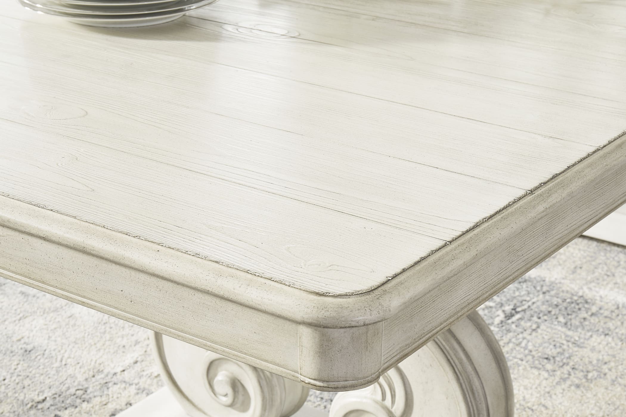 SM Arlendyne Wood Rectangular Extendable Dining Table