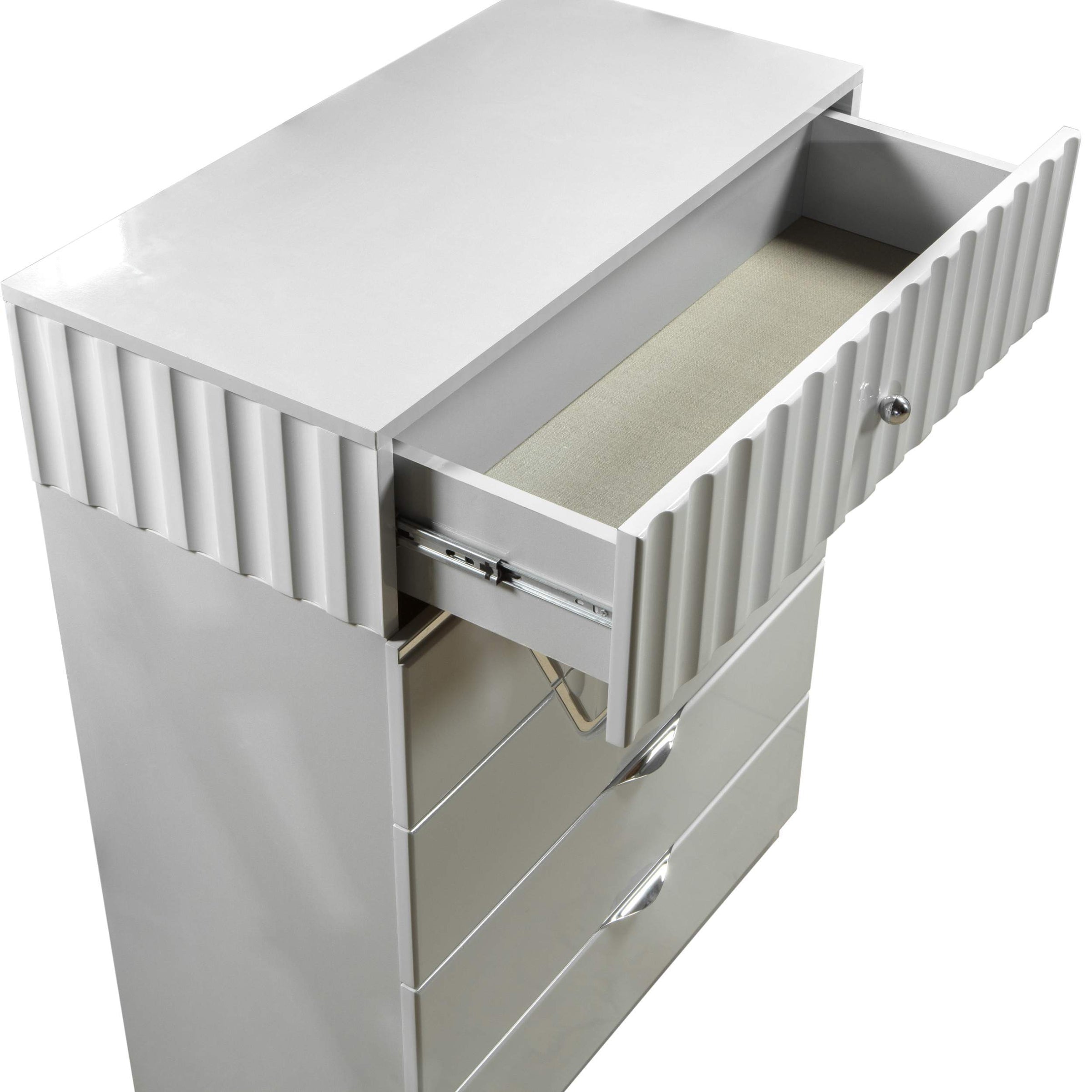 Da Vinci 5-Drawer Wood Veneer Chest