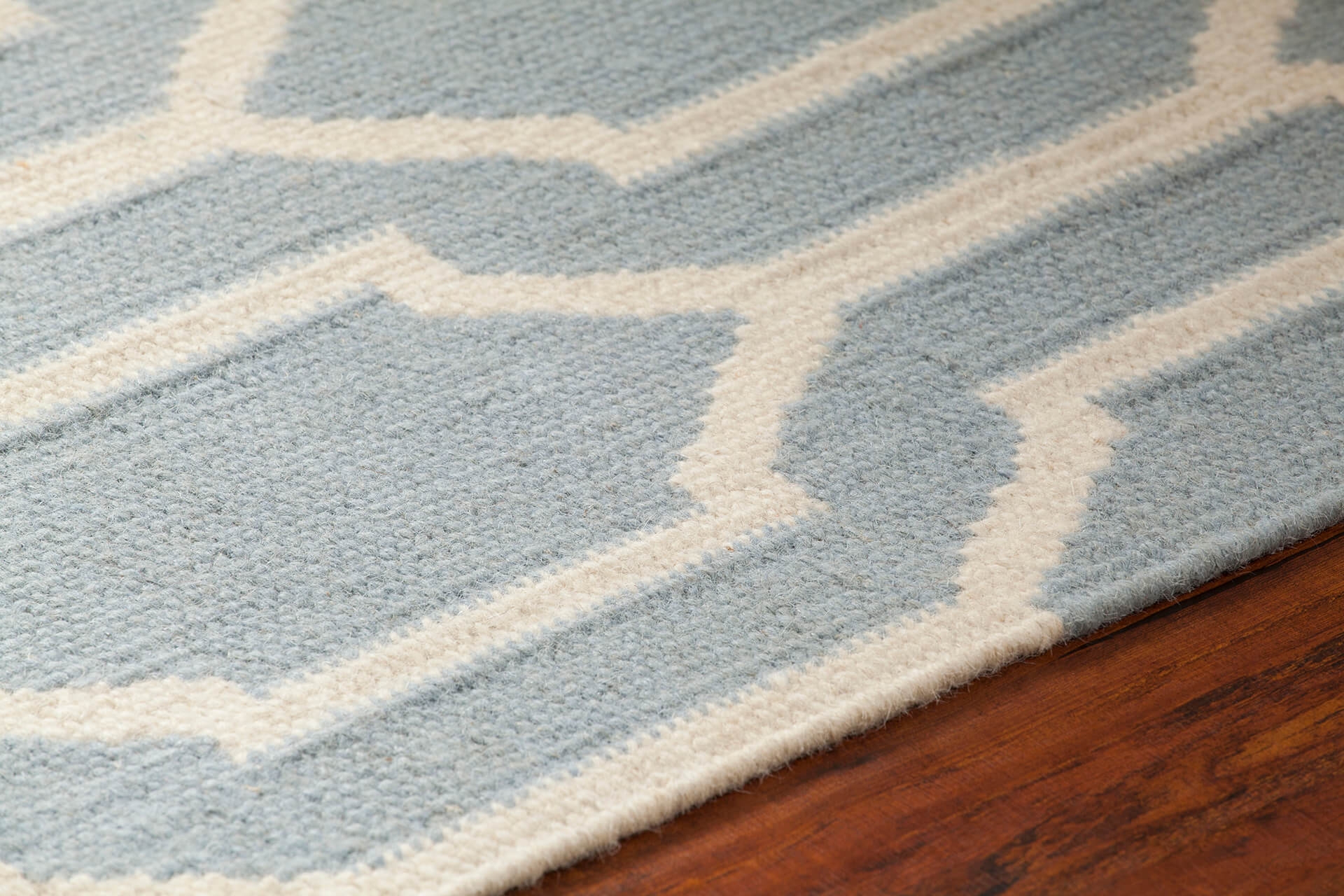 Dacio Wool Rectangular Hand-woven Rug, 7'9" x 10'6"
