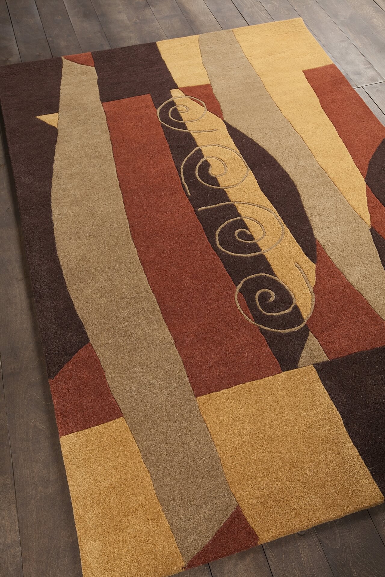 Daisa Wool Rectangular Handmade Rug, 7'9" x 10'6"