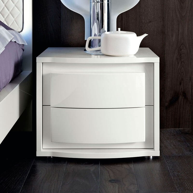 Dama Bianca Nightstand