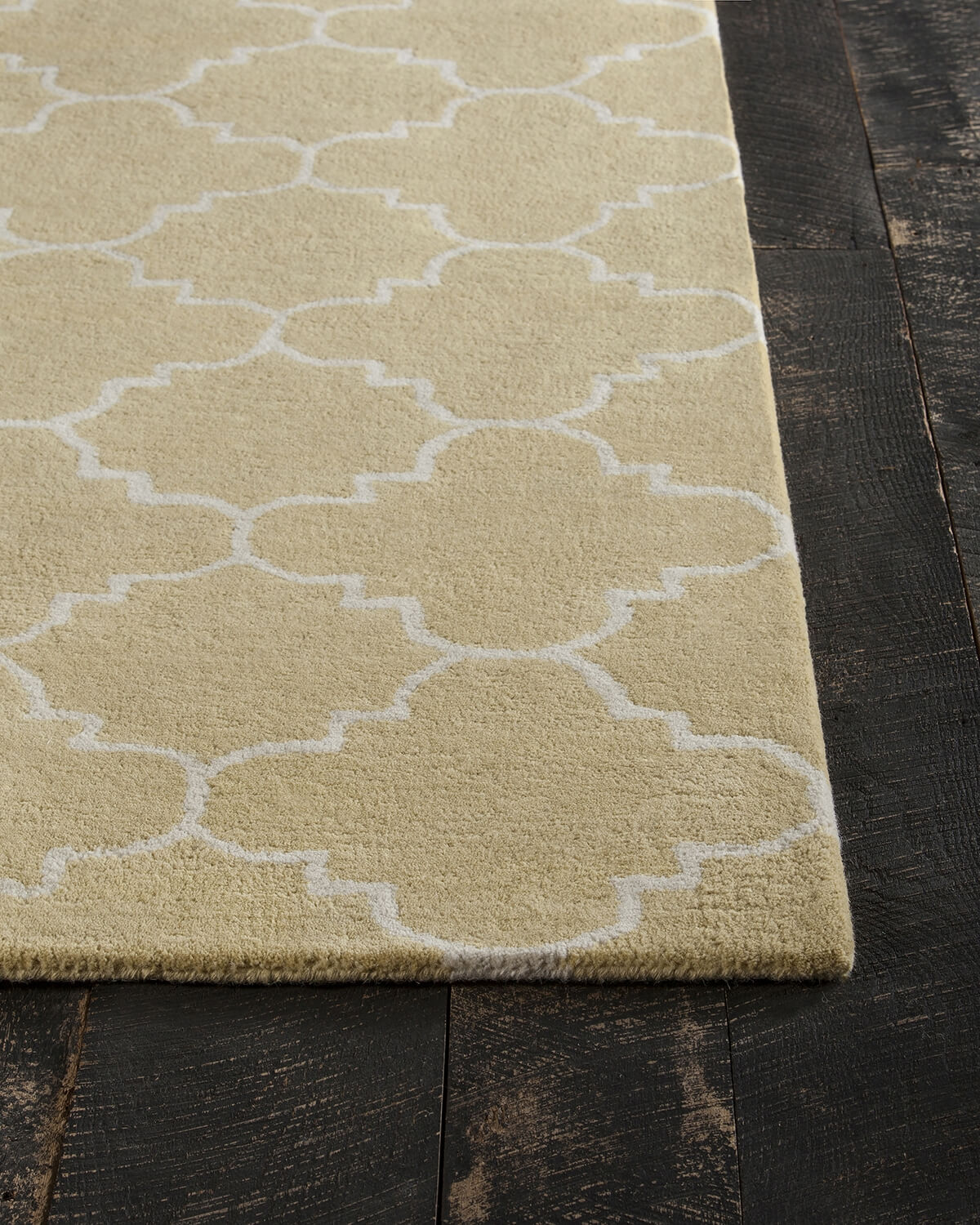 Davin Rectangular Wool Handmade Rug, 5' x 7'