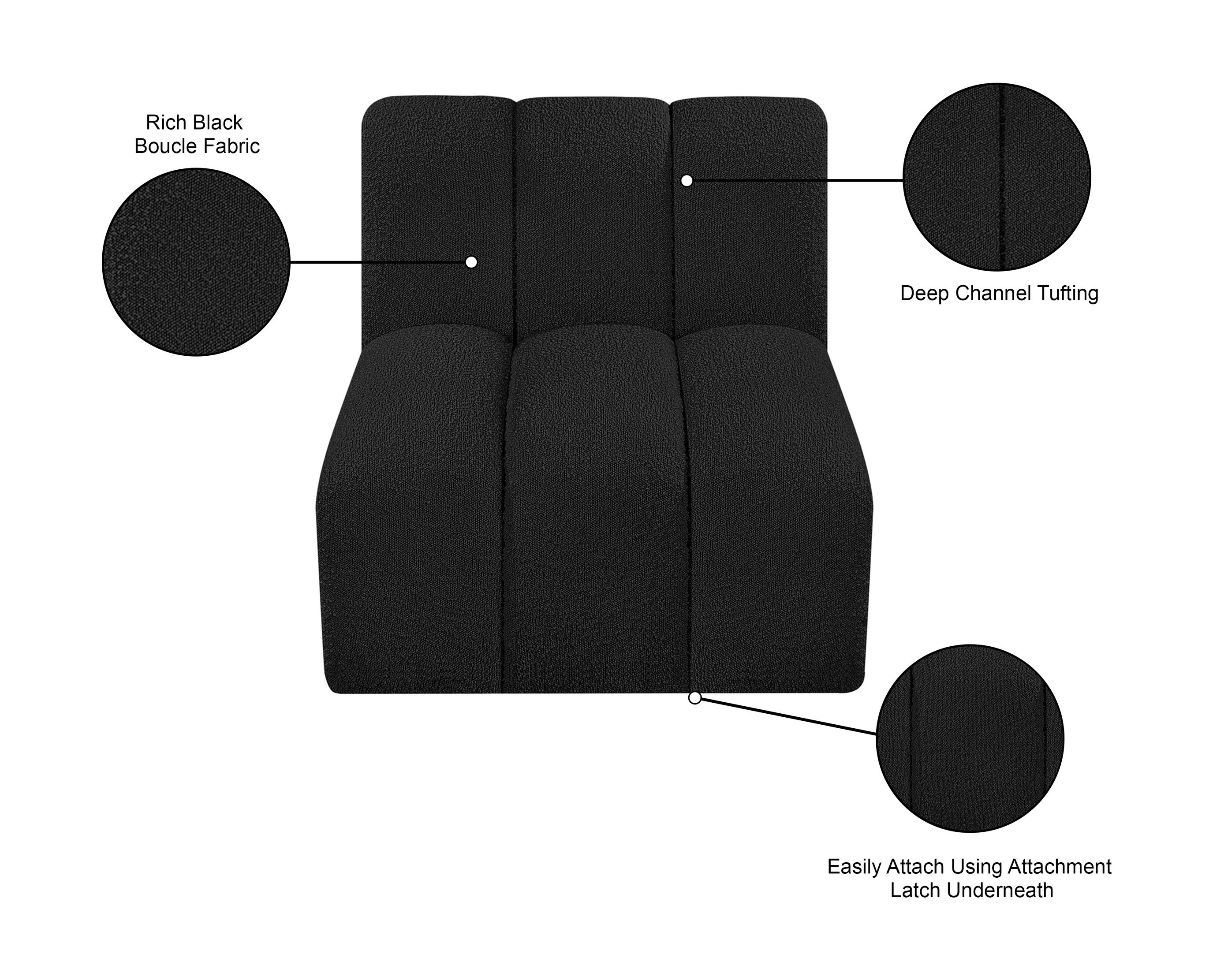 Arc Boucle Chair