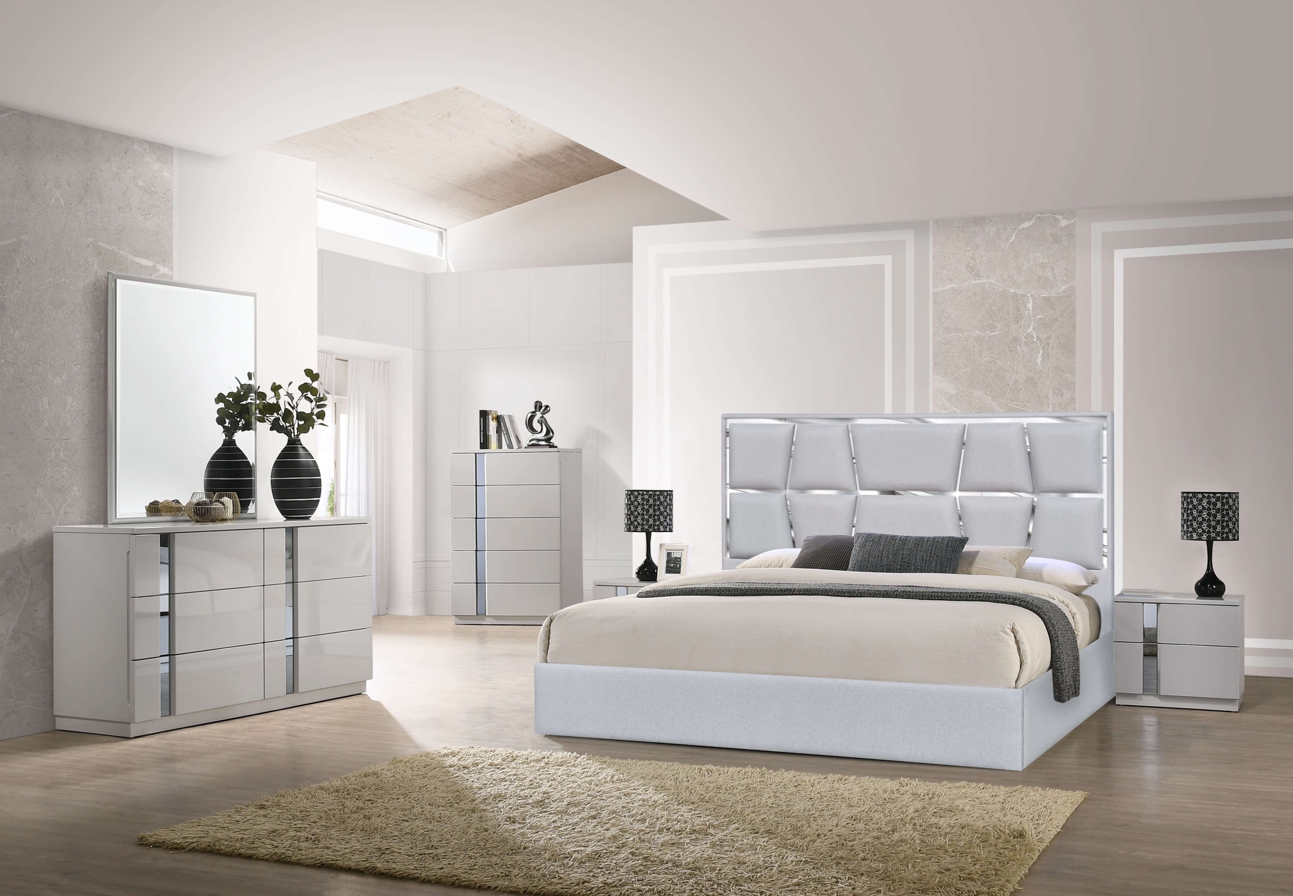 Degas Fabric Platform King Size Bed w/Mirrored Trim