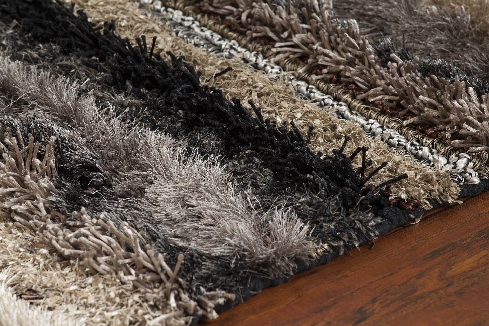 Delight Polyester Rectangular Handmade Rug, 5' x 7'6"
