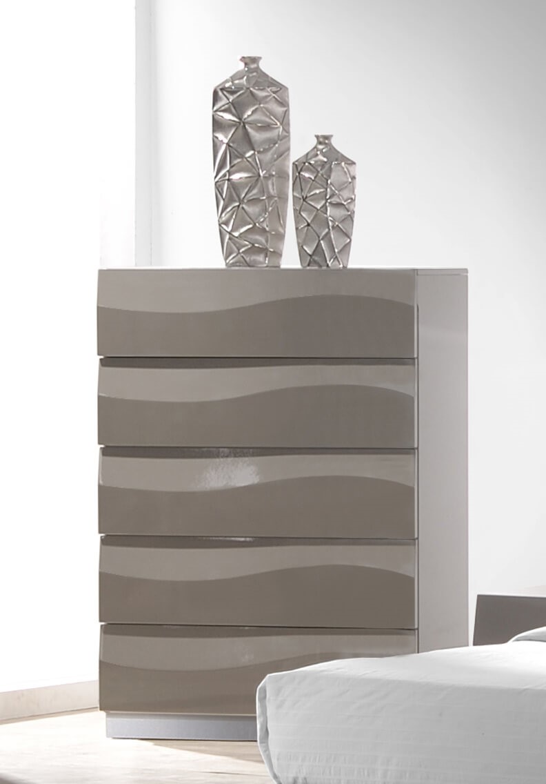 Milan Dayton Contemporary MDF Wood King Bedroom Set in Gloss Gray