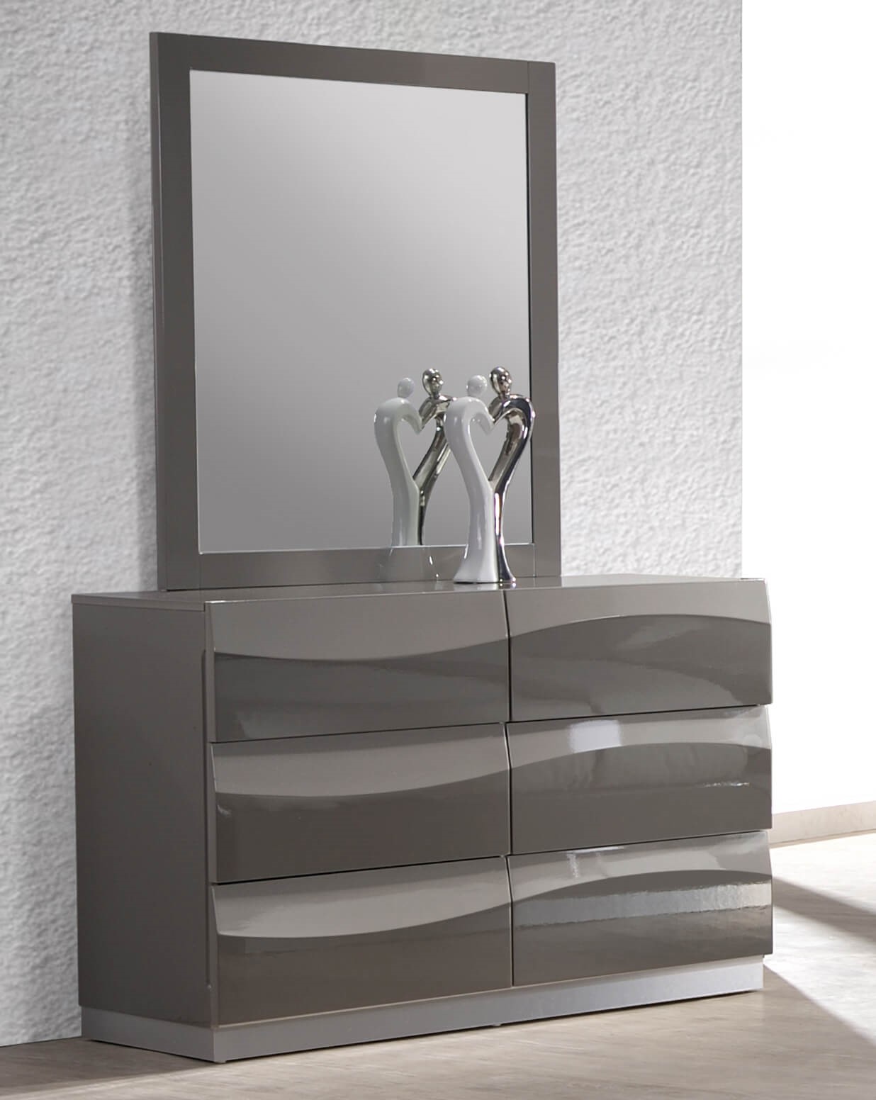 Milan Dayton Contemporary MDF Wood King Bedroom Set in Gloss Gray