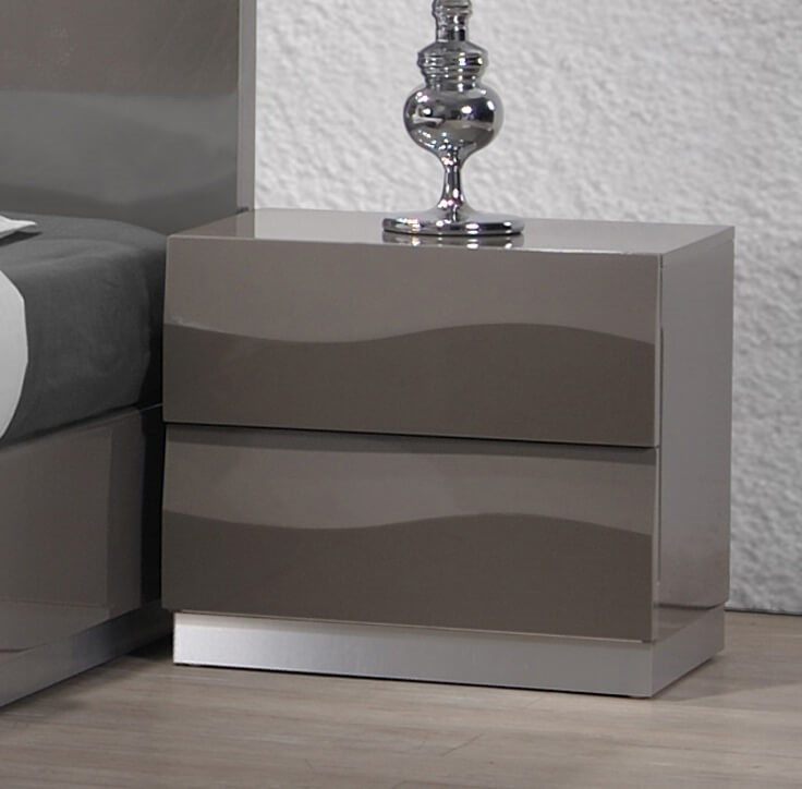 Delhi 2-Drawer Nightstand